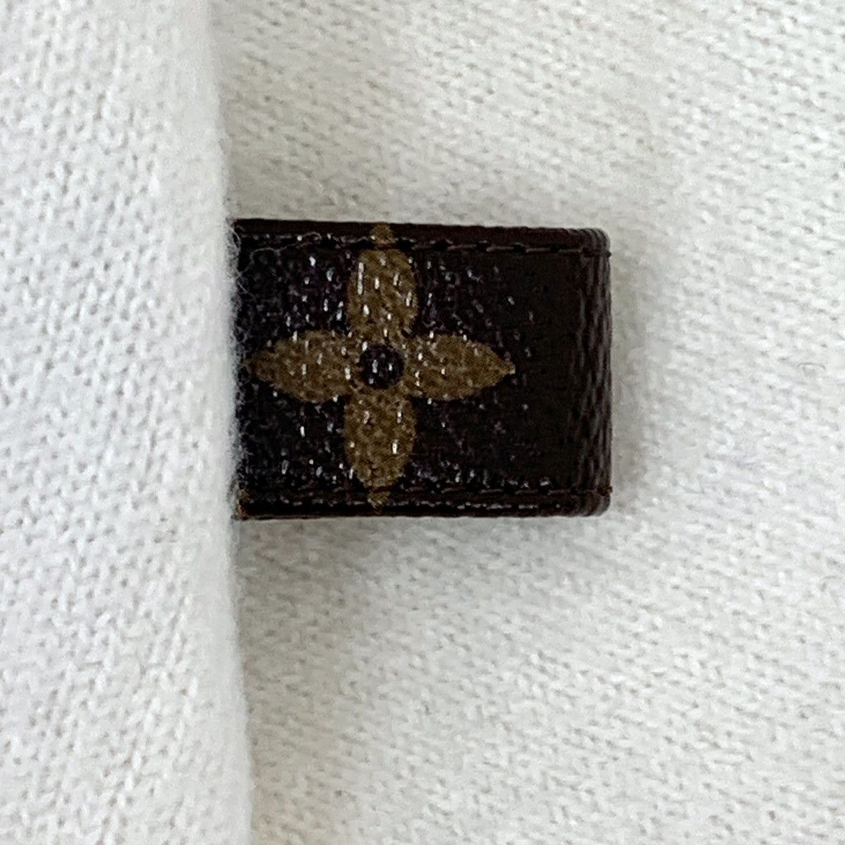 Louis Vuitton Louis Vuitton Beige Monogram Leather Label Skirt K26WX Size 28" / US 6 / IT 42 - 5 Thumbnail