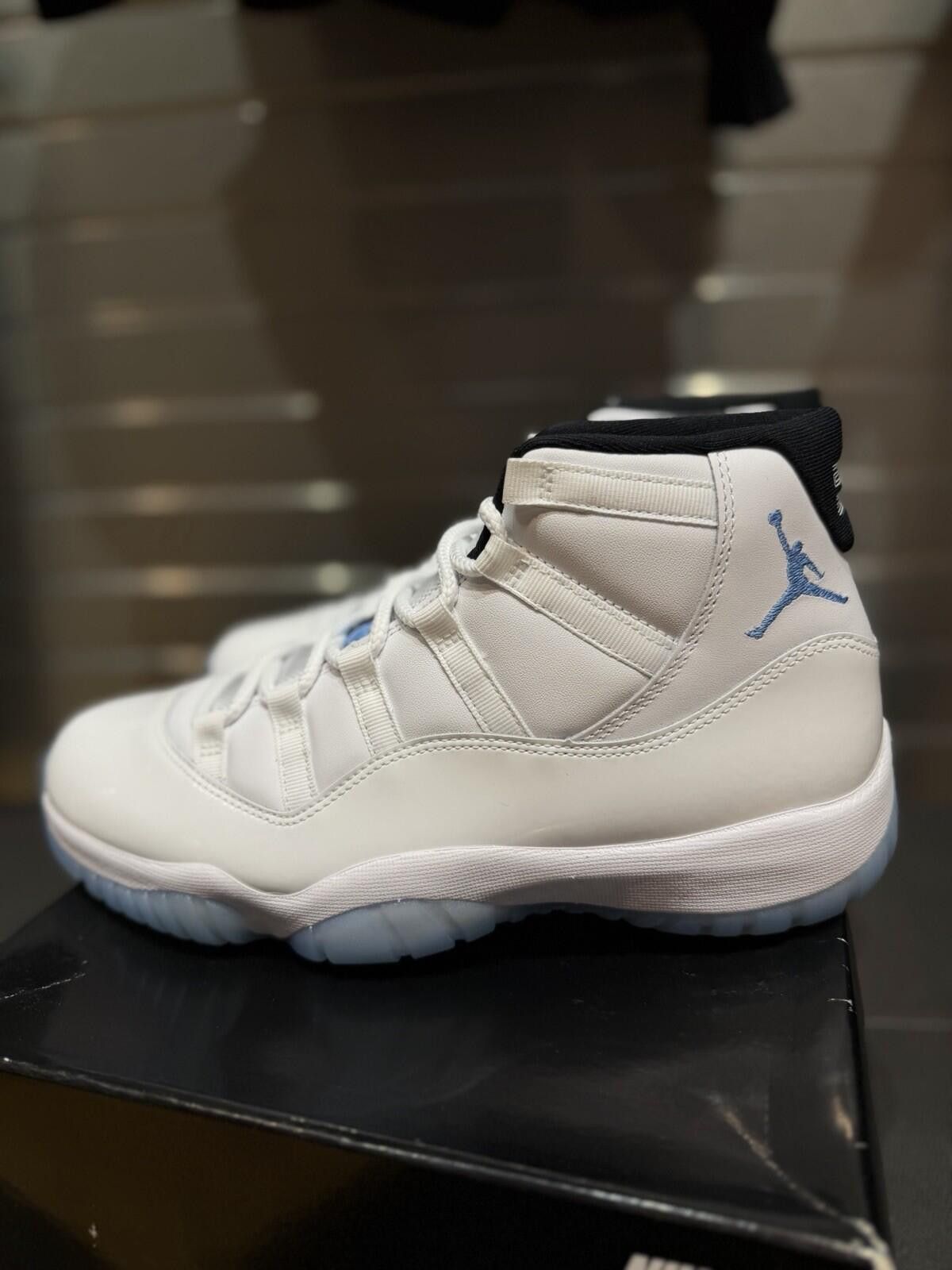 Jordan Brand Size 10 - Air Jordan 11 Retro 2024 Legend Blue / Columbia Size US 10 / EU 43 - 5 Thumbnail