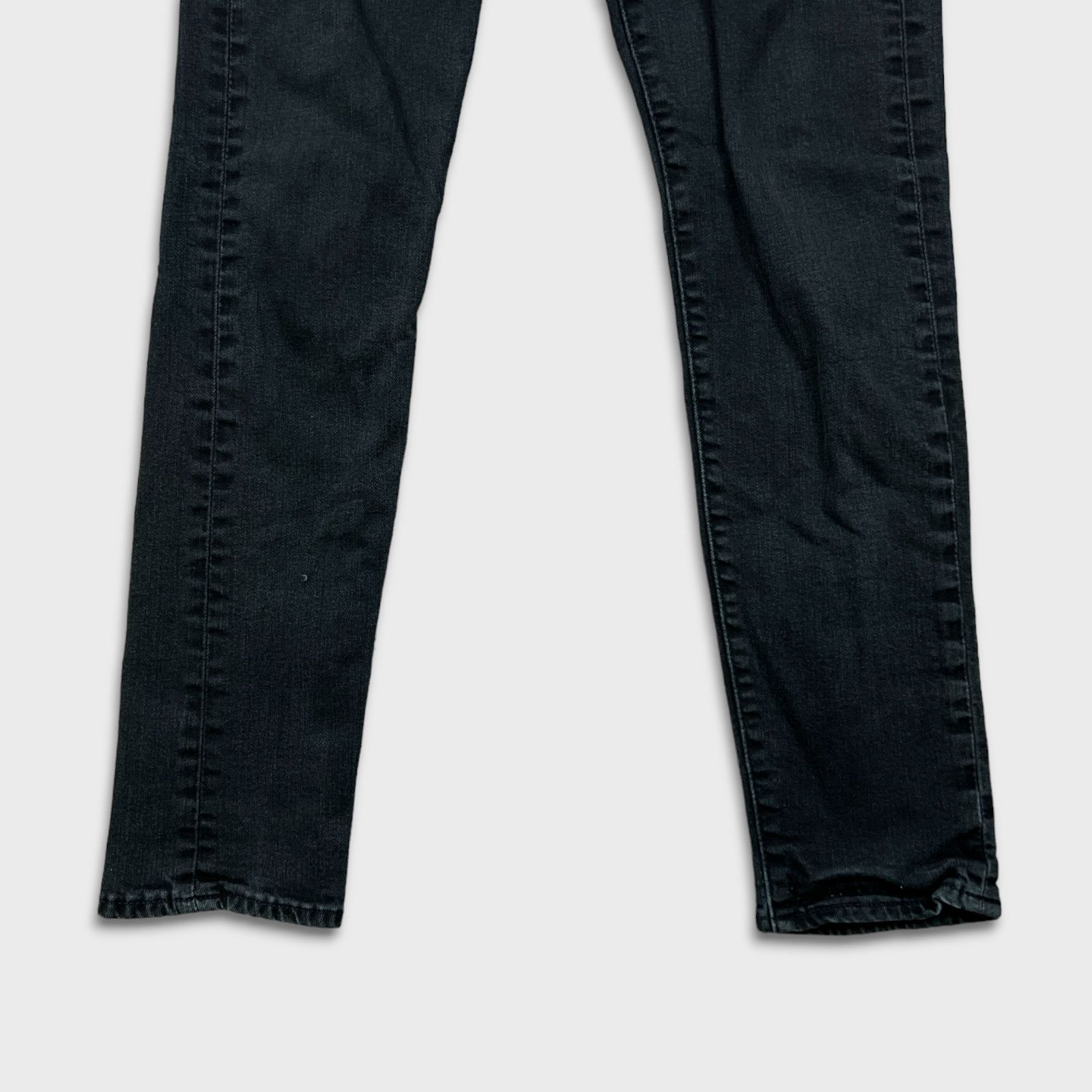 Levi's × Vintage Levi's 512 Jeans 31x28 Slim Taper Leg Premium Denim Pants Size US 31 - 3 Thumbnail