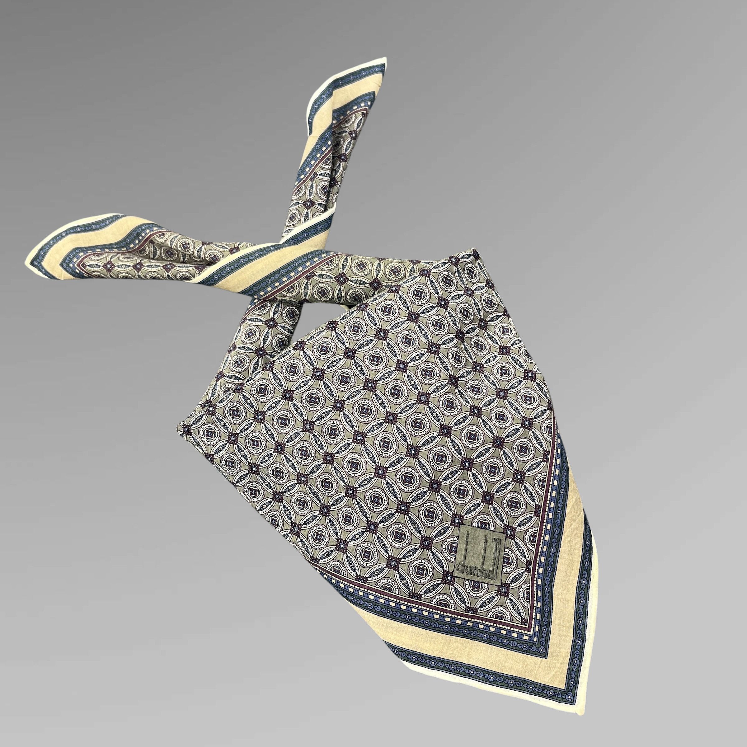 Vintage Alfred Dunhill Handkerchief / Bandana / Neckerchief B176 Size ONE SIZE - 1 Thumbnail