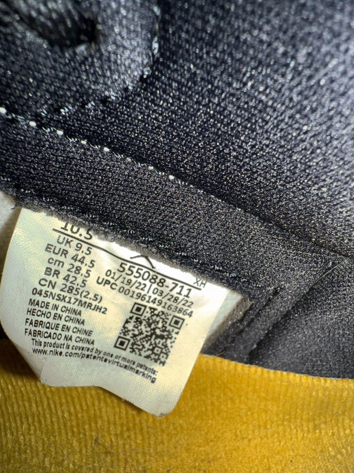 Jordan Brand Jordan 1 Taxi’s Size US 10.5 / EU 43-44 - 9 Thumbnail