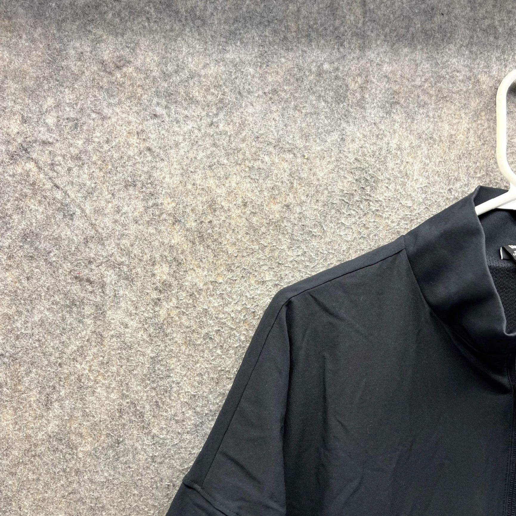 Under Armour Under Armour XFL Jacket Womens Large Black Full Zip Windbreaker Football Size L / US 10 / IT 46 - 7 Thumbnail
