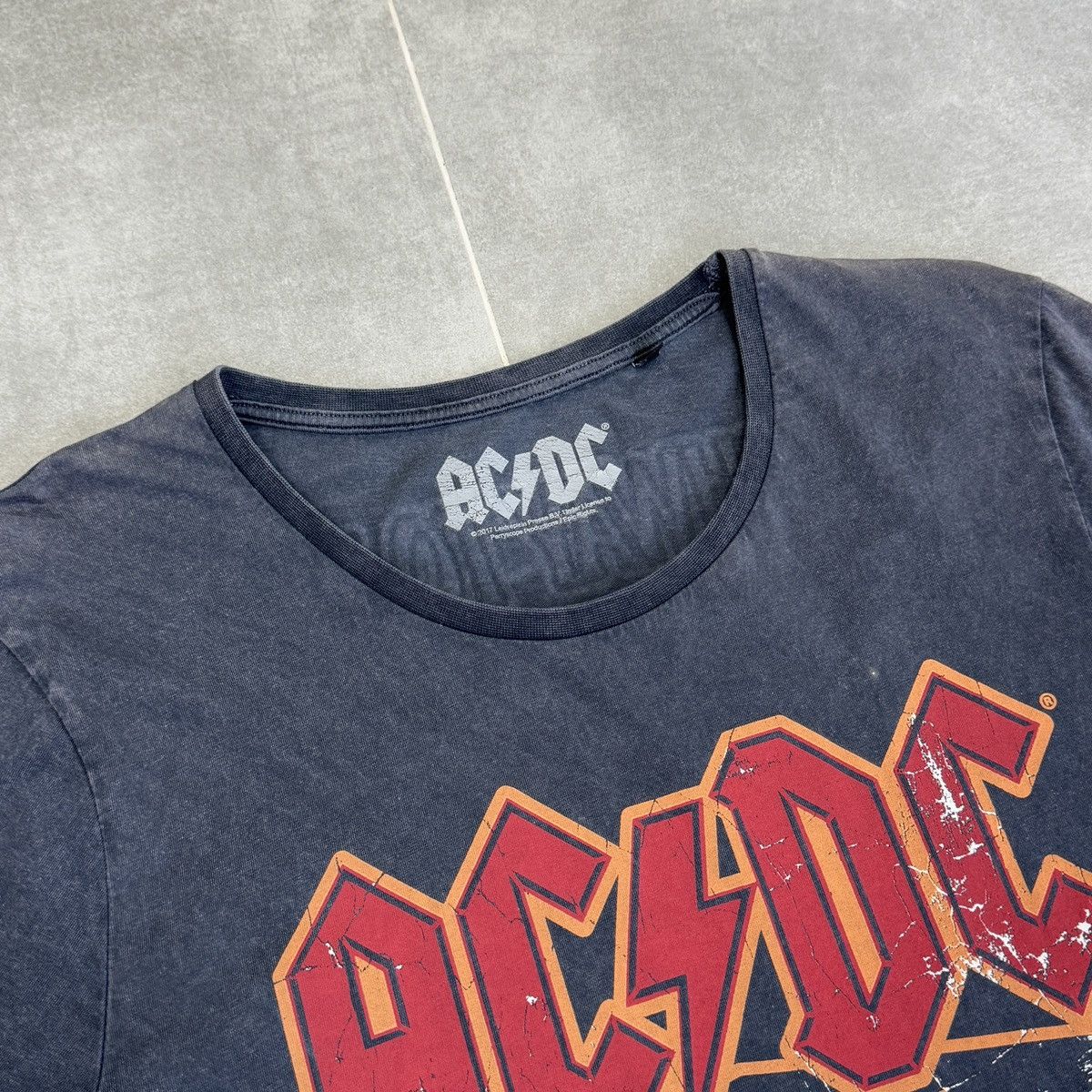 AC/DC × Band Tees AC/DC Highway To Hell 1979 World Tour Retro T-Shirt Size M Size US M / EU 48-50 / 2 - 6 Thumbnail