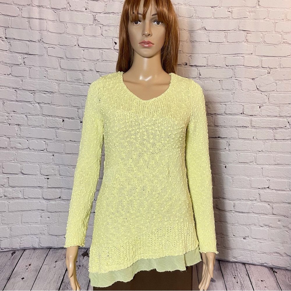 Chicos Chico's Asymmetrical Hem Abby Pullover Yellow Cotton Sweate Size S / US 4 / IT 40 - 2 Thumbnail
