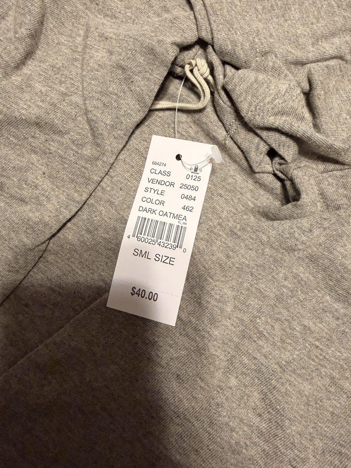 Fear of God Fear of God Essentials Short Sleeve T-Shirt size Small Size US S / EU 44-46 / 1 - 3 Thumbnail