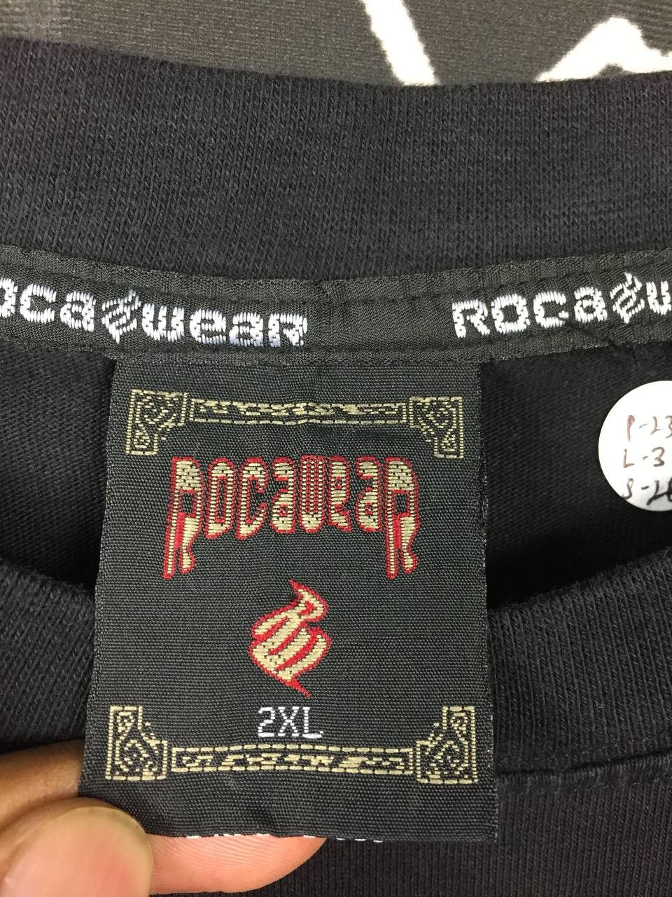 Rocawear Rocawear Jay-Z Hip Hop Streetwear Scattered Hat Graphic Tee Size US XL / EU 56 / 4 - 17 Thumbnail