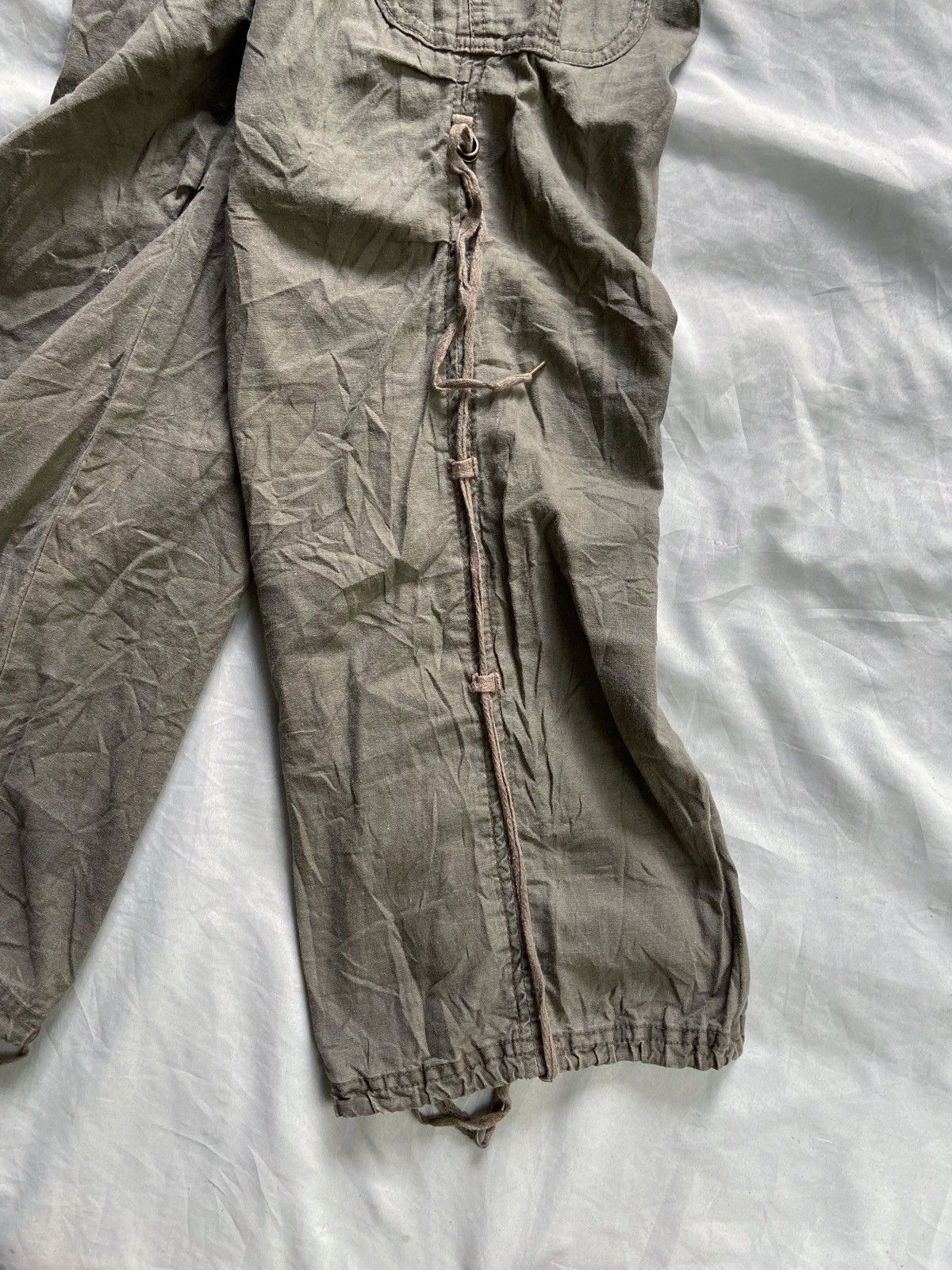 semanticdesign SEMANTIC DESIGN FLARED CARGO PANTS Size US 31 - 7 Thumbnail
