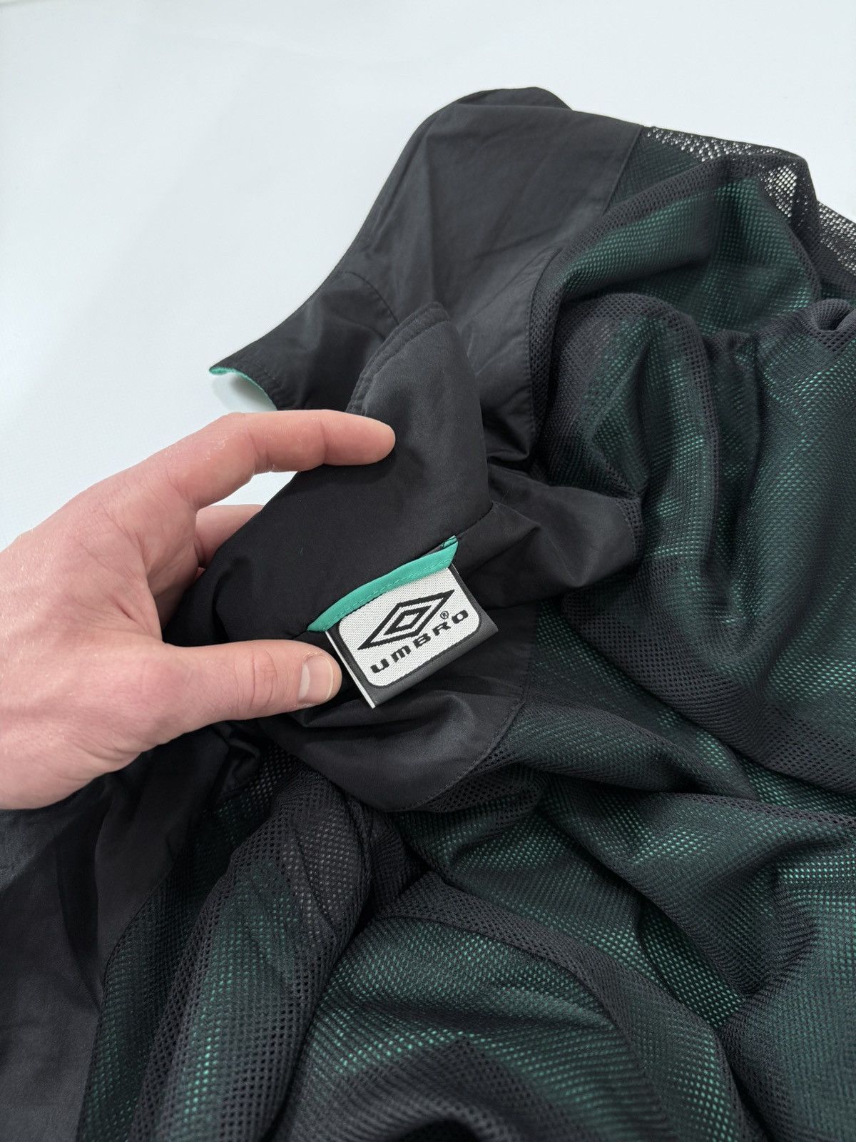 Umbro Vintage Umbro y2k avantgarde streetwear jacket Size US XL / EU 56 / 4 - 9 Thumbnail