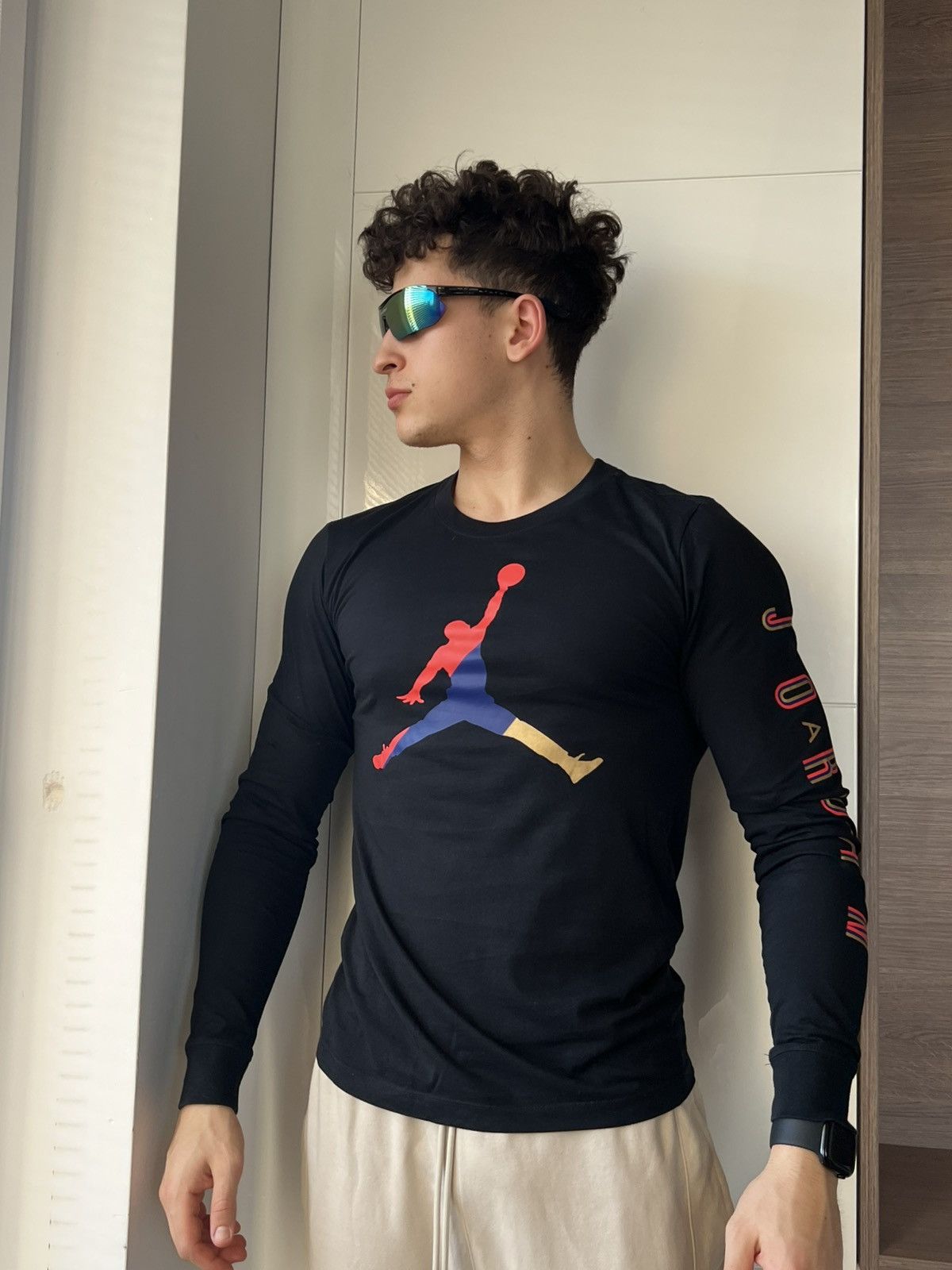 Jordan Brand × Nike ‼️Nike Air Jordan Big Logo Cotton Lite Long Sleeve Tee‼️ Size US S / EU 44-46 / 1 - 2 Thumbnail