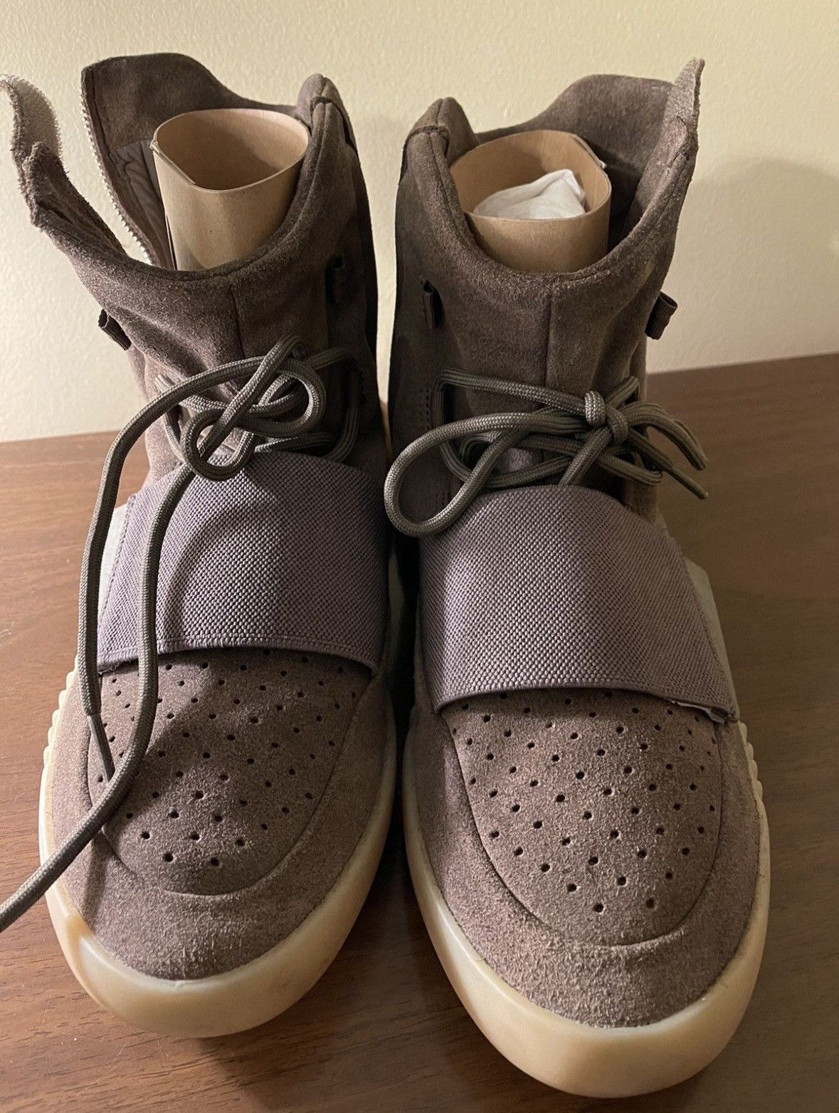 Adidas Yeezy Boost 750 Chocolate 2016 Size US 11.5 / EU 44-45 - 3 Thumbnail