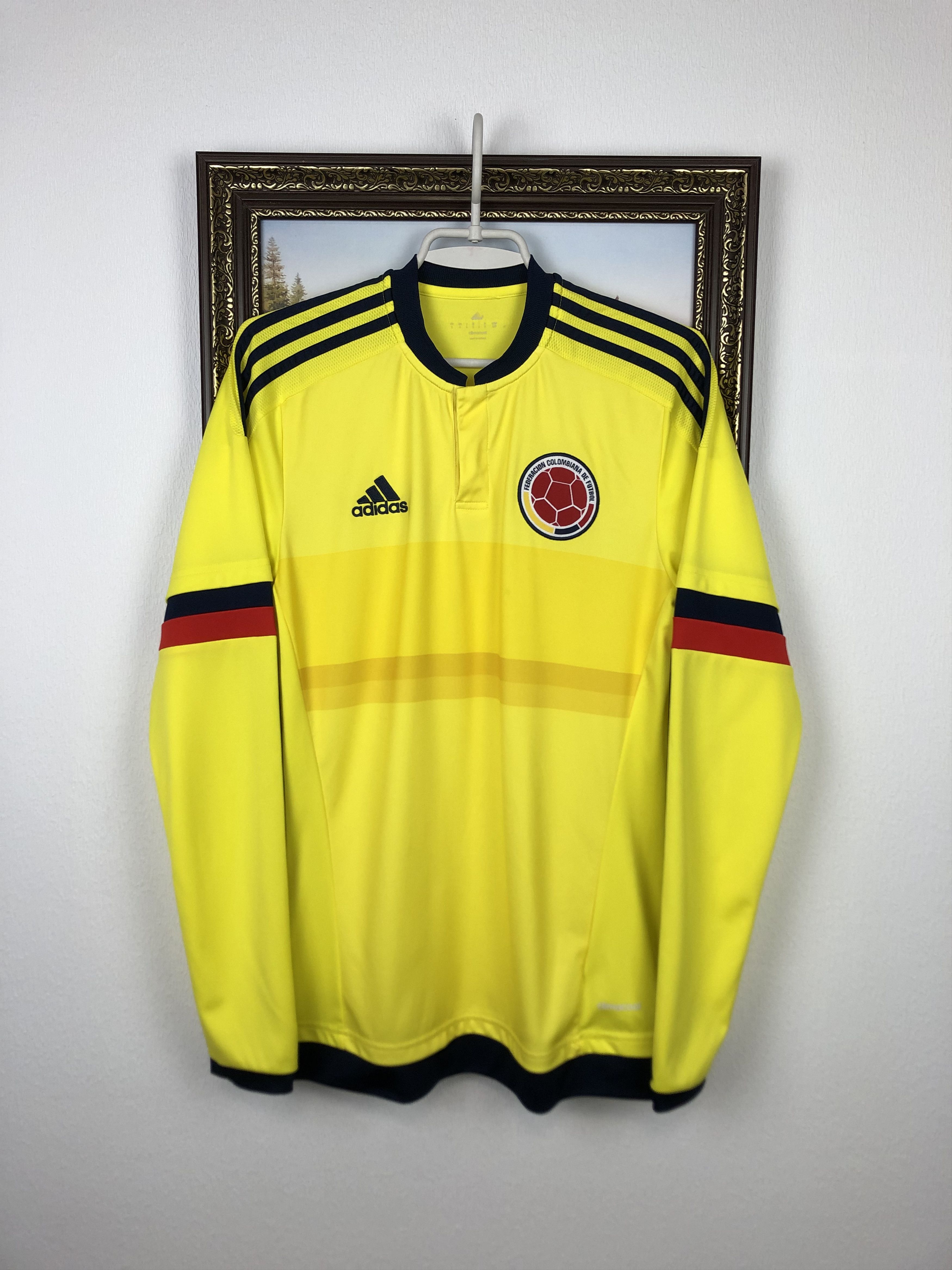 Colombia football shirt 2015 Soccer Long Sleeve Tee Hype