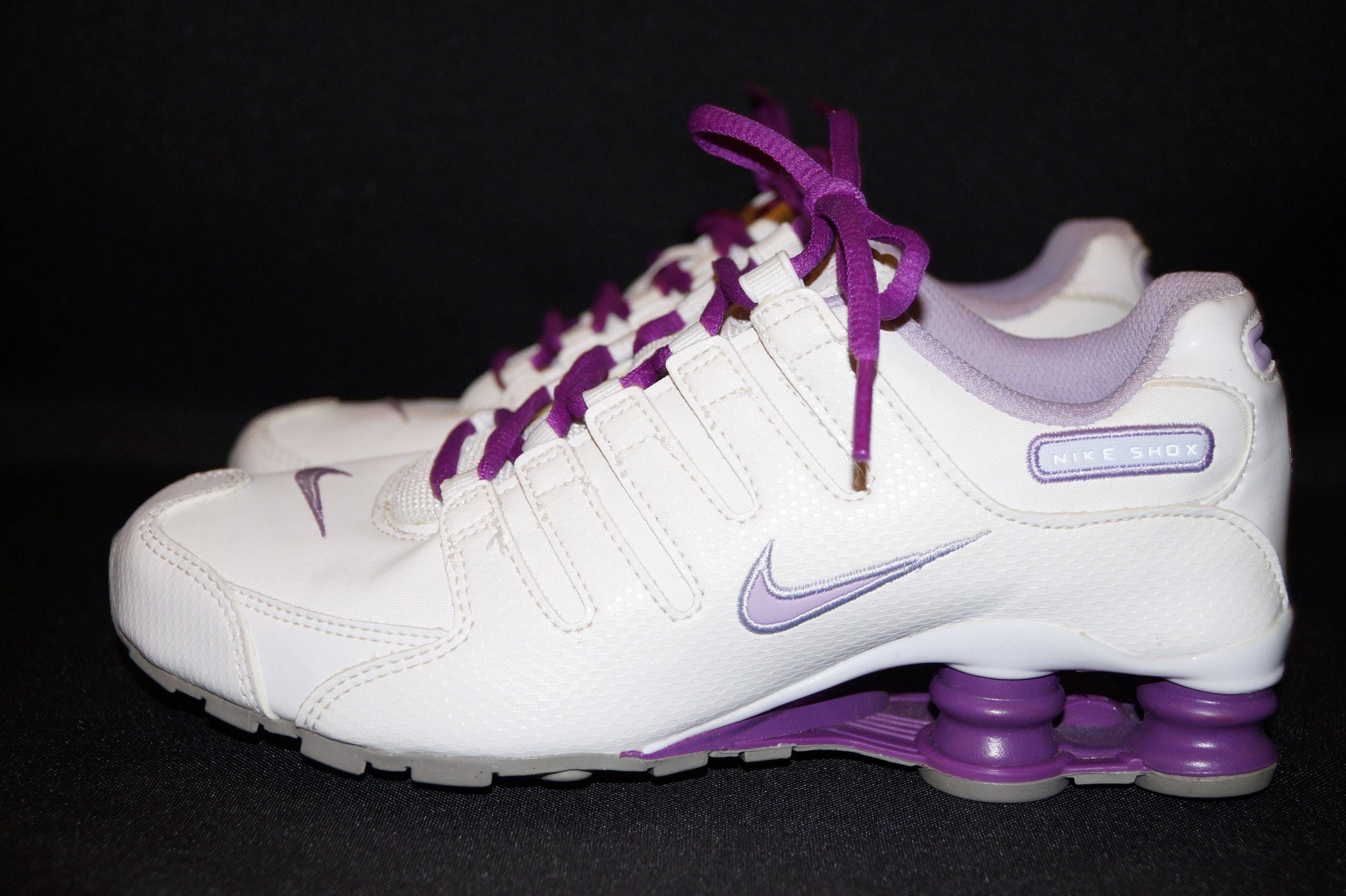 Nike Nike shox white pink sneakers 37,5 size Size US 6.5 / IT 36.5 - 1 Thumbnail