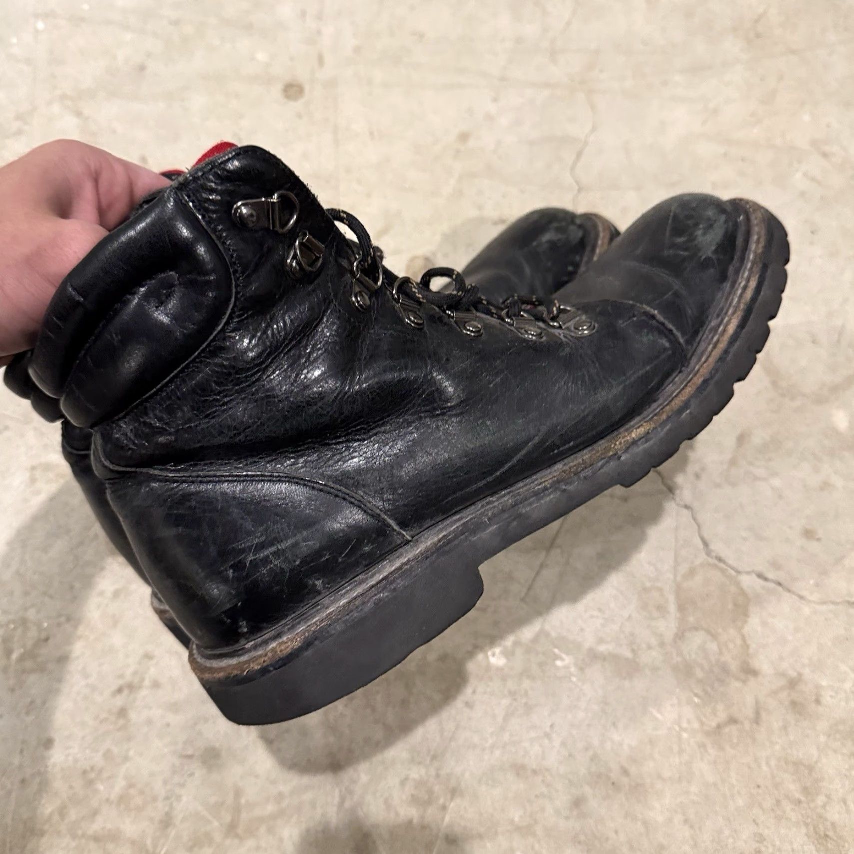 Vintage VINTAGE Wolverine Copeland Hiking Boots Genuine Leather Mens US 9 Black Size US 9 / EU 42 - 3 Thumbnail