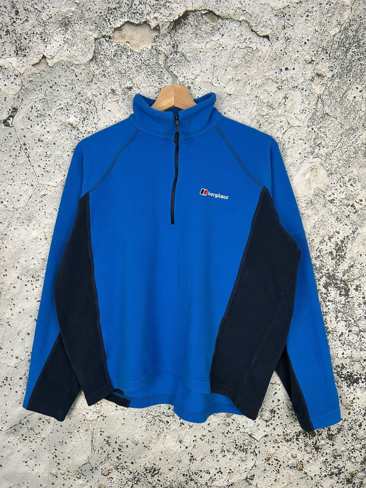 Berghaus Berghaus Gorpcore Fleece Sweatshirt Outdoor Streetwear Size US L / EU 52-54 / 3 - 1 Thumbnail