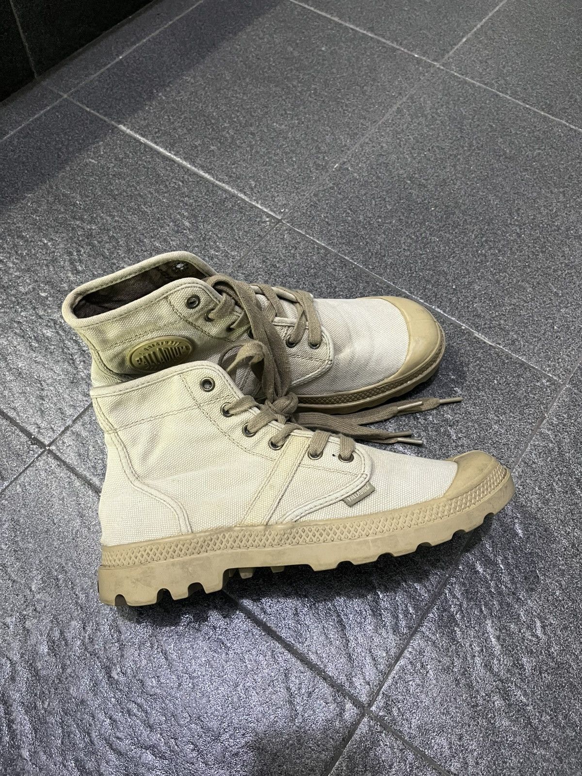 Palladium Palladium Pampa Hi Boots Size US 7.5 / EU 40-41 - 1 Thumbnail
