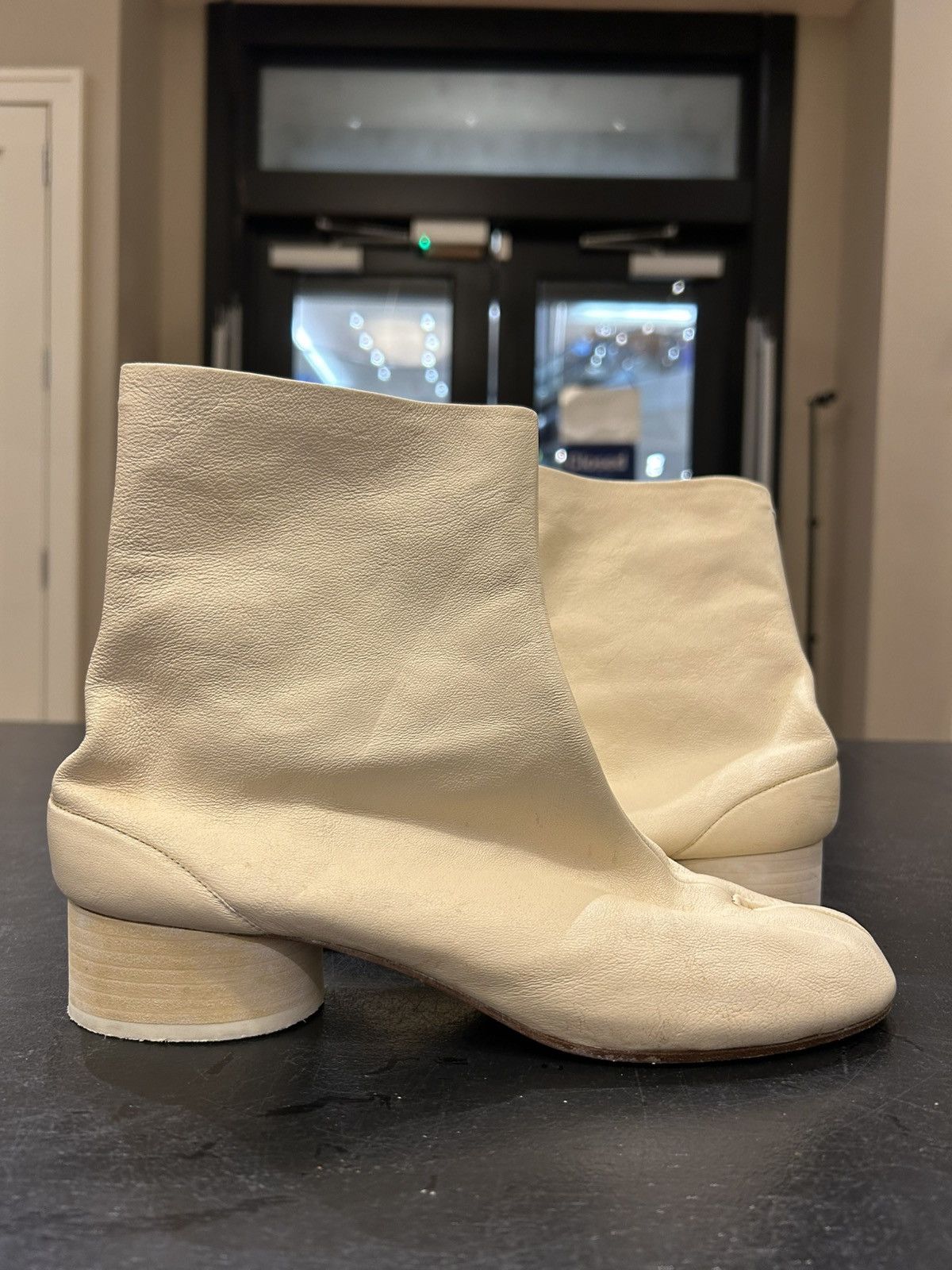 Maison Margiela Maison Margiela Tabi Leather Heels Size US 10 / IT 40 - 3 Thumbnail