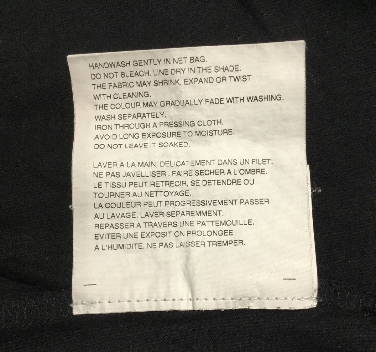 Other Comme des Garçons Play T-Shirt with Red Heart Logo Size US L / EU 52-54 / 3 - 6 Thumbnail