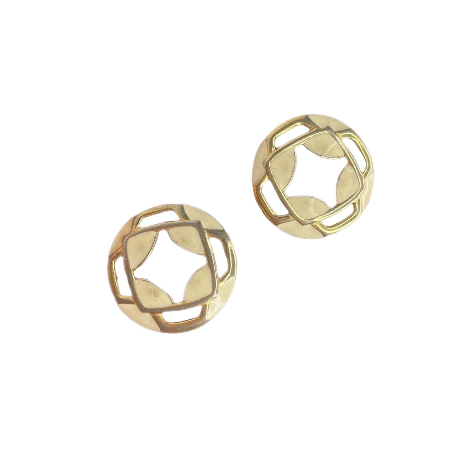 Vintage 1980s Vintage Earrings Cream & Gold Geometric Stud Earrings Size ONE SIZE - 1 Thumbnail