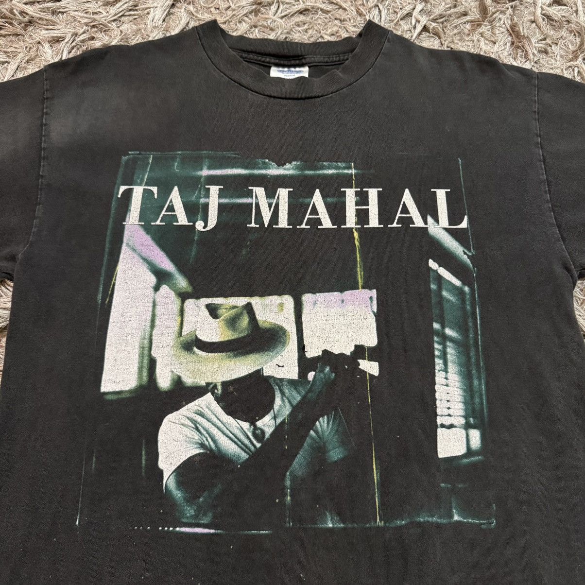 Band Tees Vintage x Taj Mahal Phantom Blues 90s Size US XL / EU 56 / 4 - 2 Thumbnail