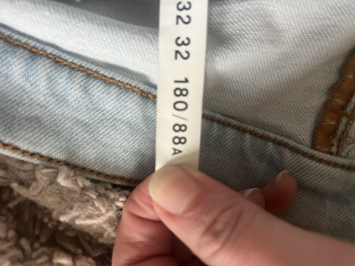 Acne Studios Acne Studio light wash jeans Size 32" / US 10 / IT 46 - 4 Thumbnail