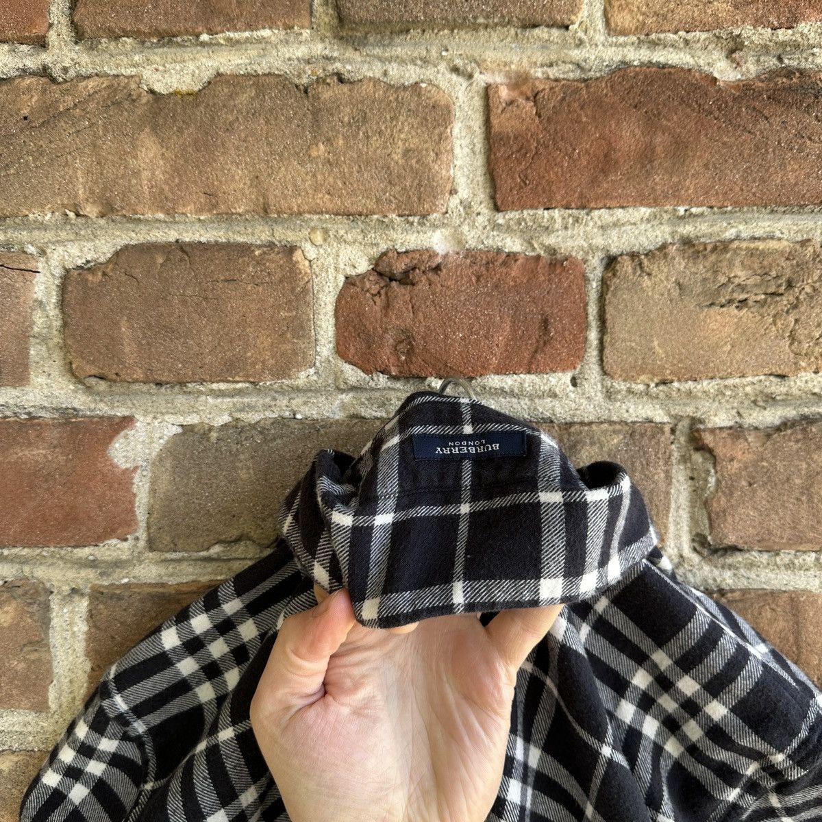 Burberry Vintage Burberry London Flannel Nova Check Shirt Button Up M Size M / US 6-8 / IT 42-44 - 23 Thumbnail