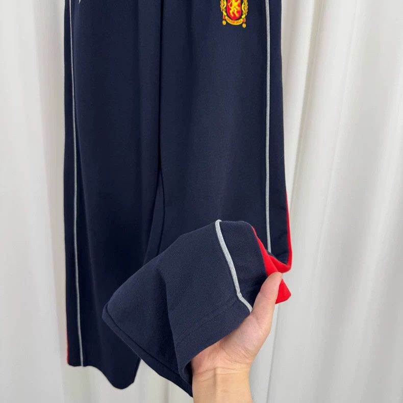 Balenciaga Balenciaga size XXS Manchester United Embroidery Double Ho Size US 26 / EU 42 - 4 Thumbnail