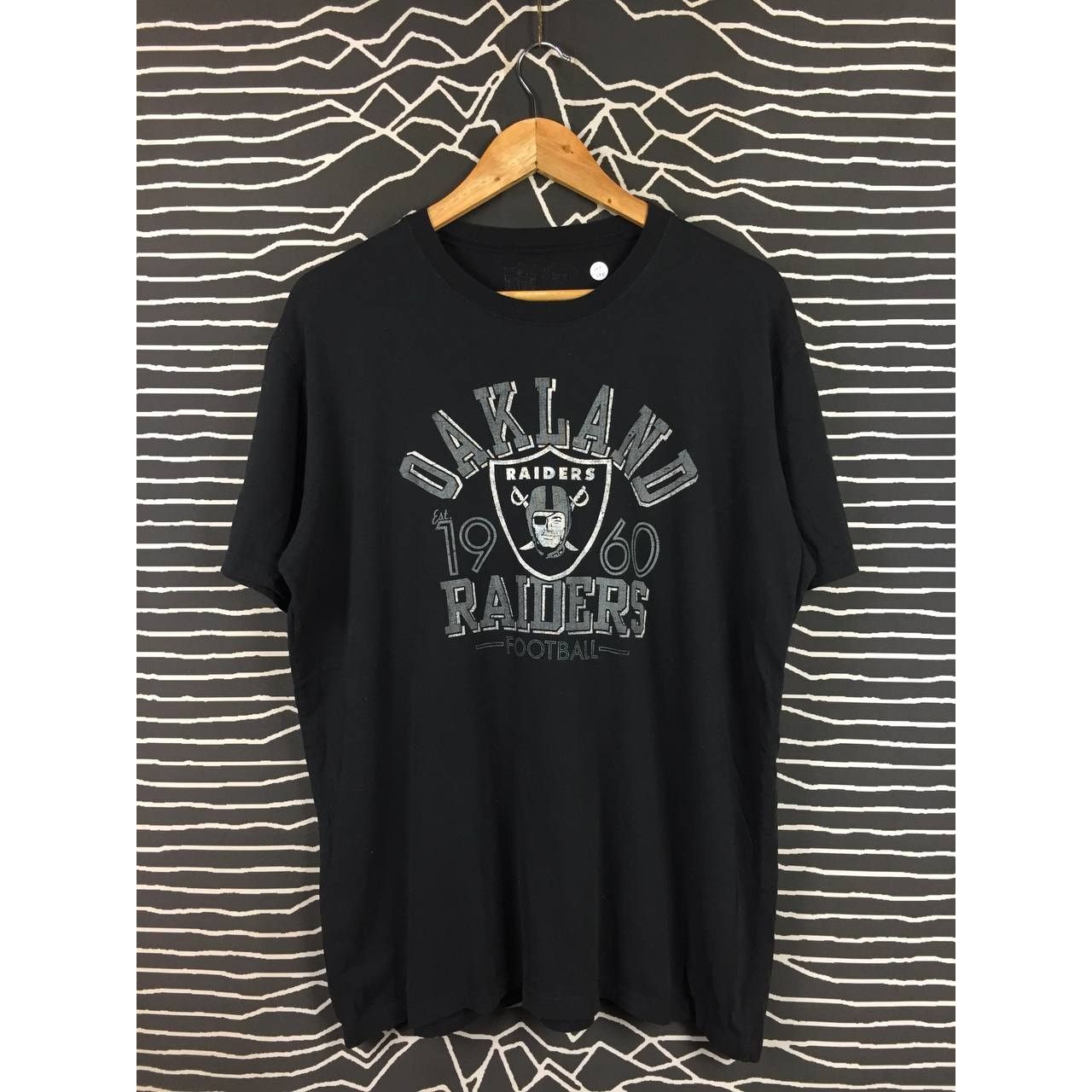 NFL × Sports Specialties Oakland Raiders NFL American Football Team Logo Tee Size US XL / EU 56 / 4 - 1 Thumbnail