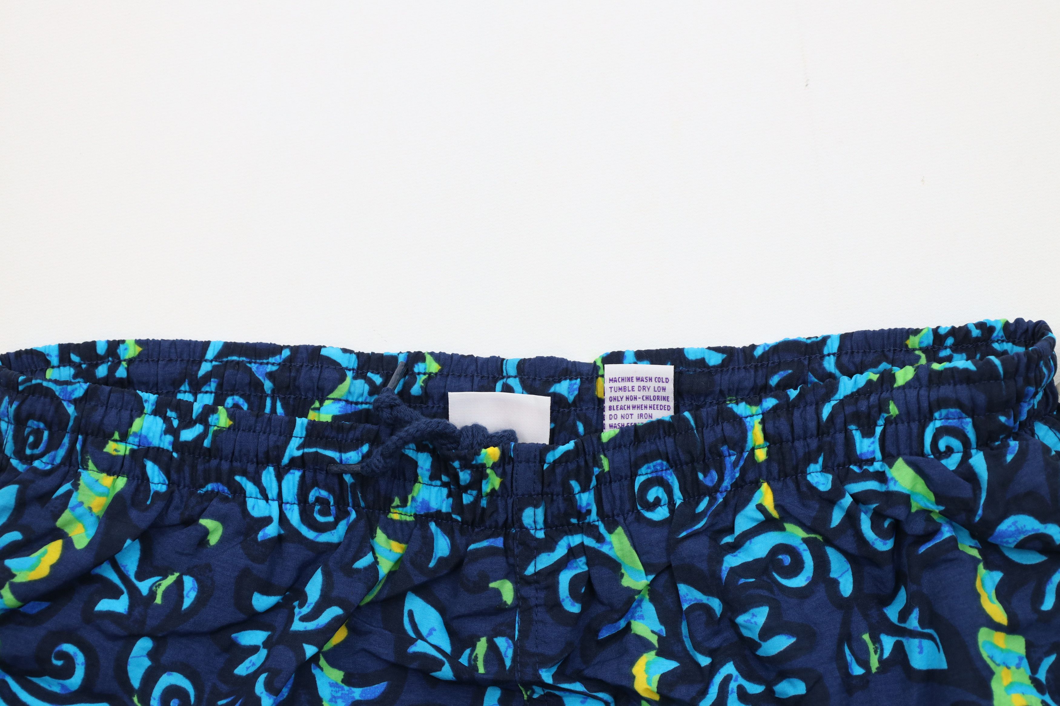 Vintage Deadstock Vintage 90s Streetwear Beach Shorts Swim Trunks Size US 32 / EU 48 - 2 Thumbnail