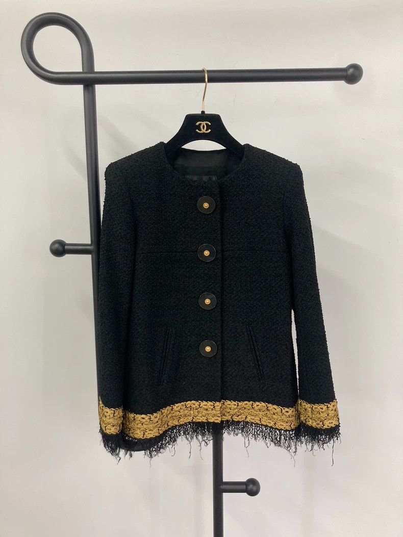 Chanel Chanel Metropolitan series black gold tassel jacket Size XS / US 0-2 / IT 36-38 - 2 Thumbnail