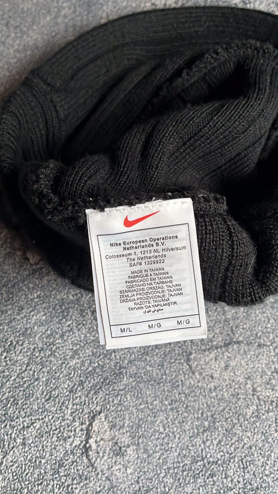 Nike × Vintage Vintage Nike Swoosh Black Beanie Winter Hat Cap Size ONE SIZE - 4 Thumbnail