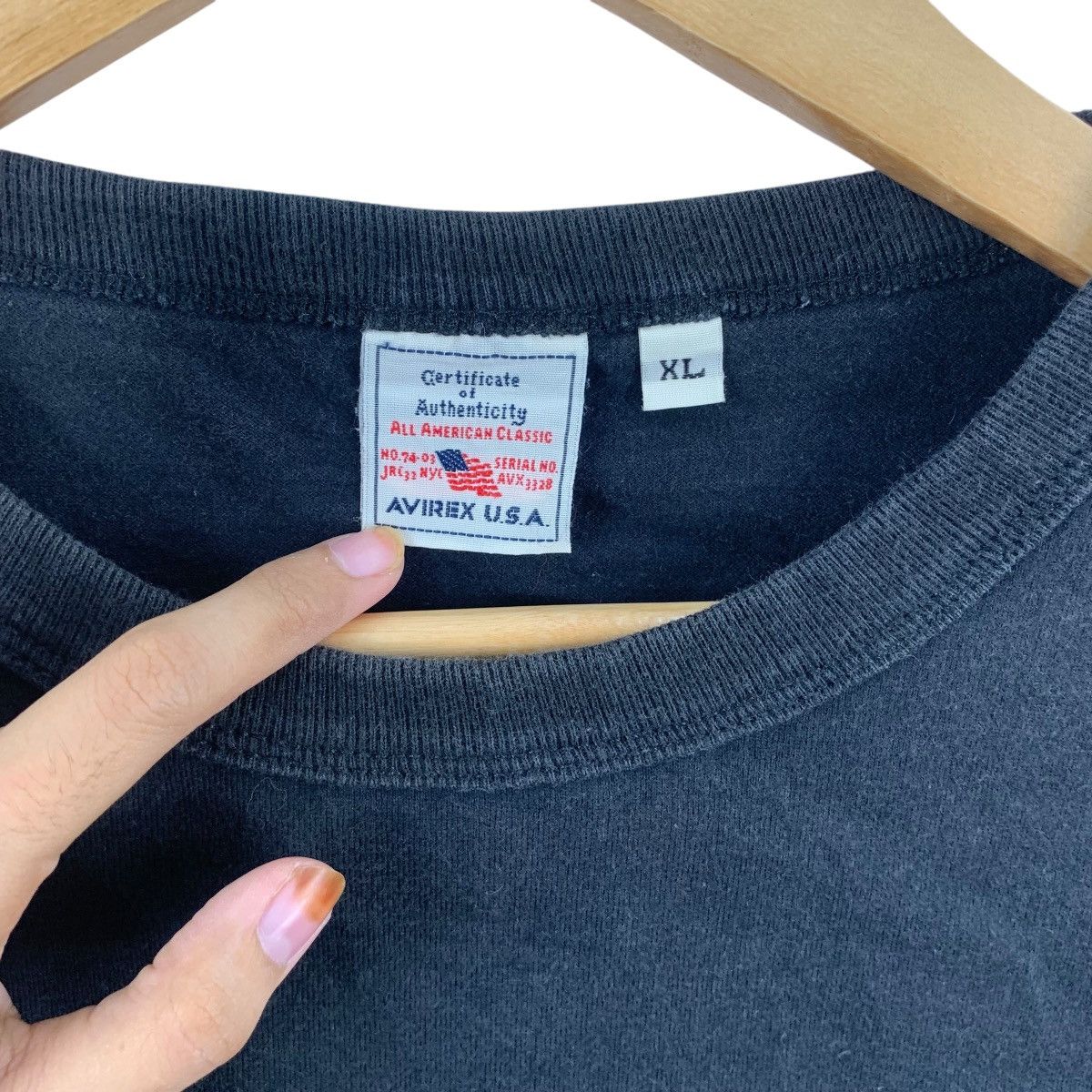 Avirex Vintage AVIREX USA MILITARY Patch Pocket Tee Shirt Top Zippe Size US XL / EU 56 / 4 - 9 Thumbnail