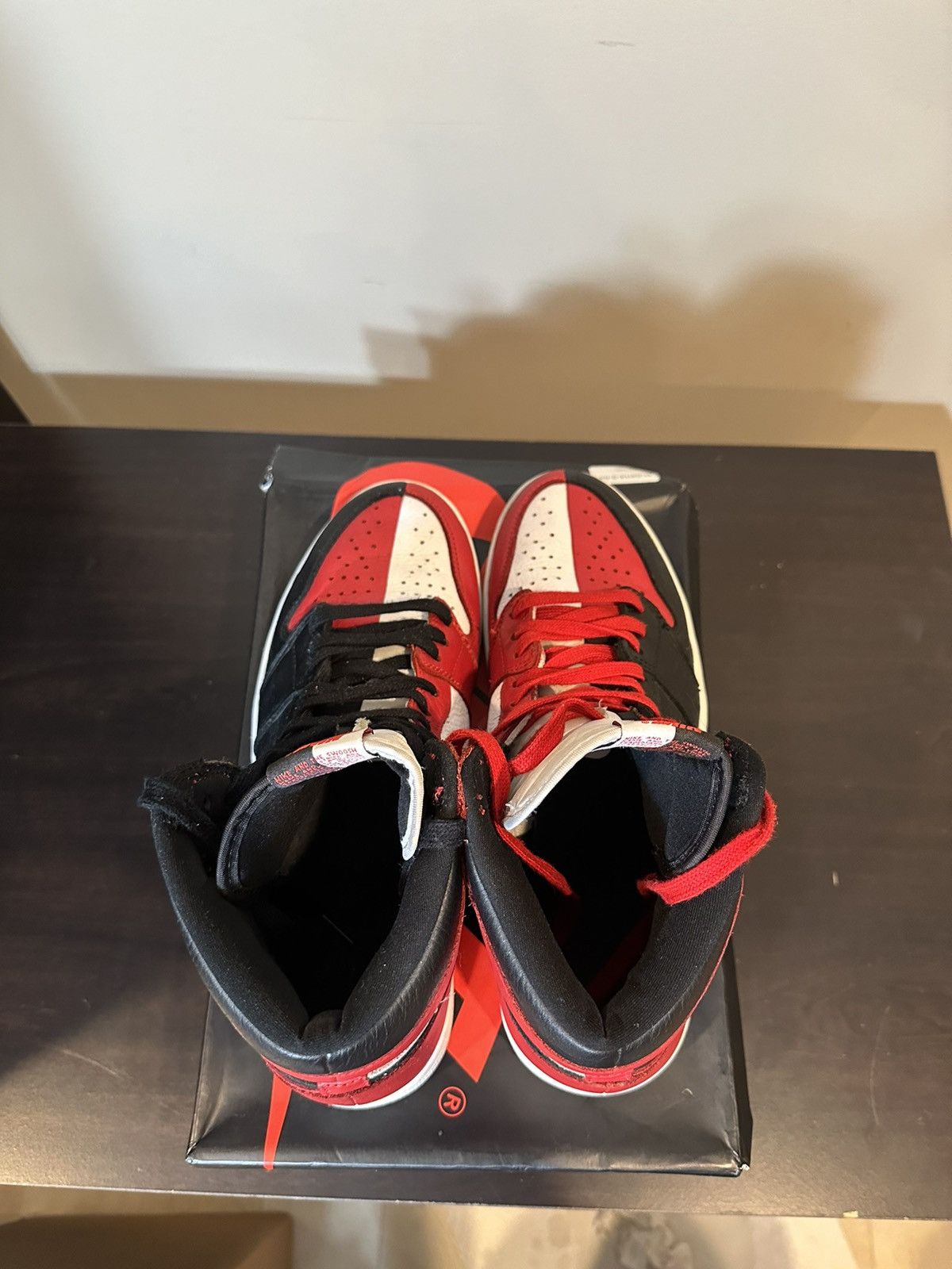 Jordan Brand × Nike Jordan 1 Retro High Homage To Home US Sz 11.5 Size US 11.5 / EU 44-45 - 6 Thumbnail