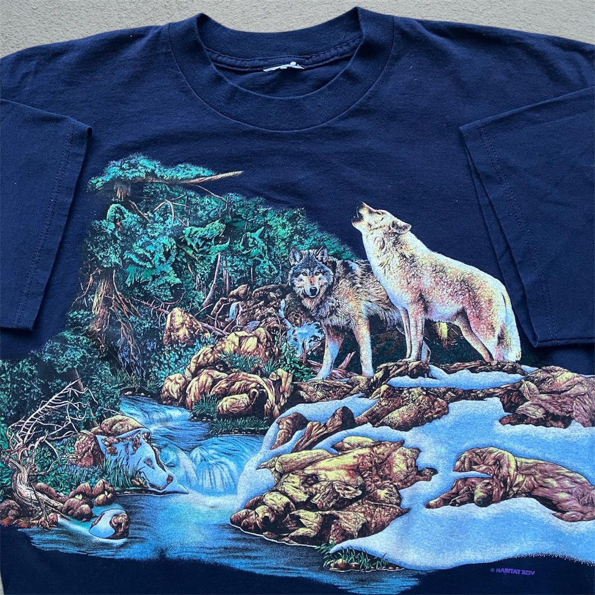 Other Vintage 90s Wrap Around Wolf Nature Tee Shirt Animal Habitat Size US L / EU 52-54 / 3 - 1 Thumbnail
