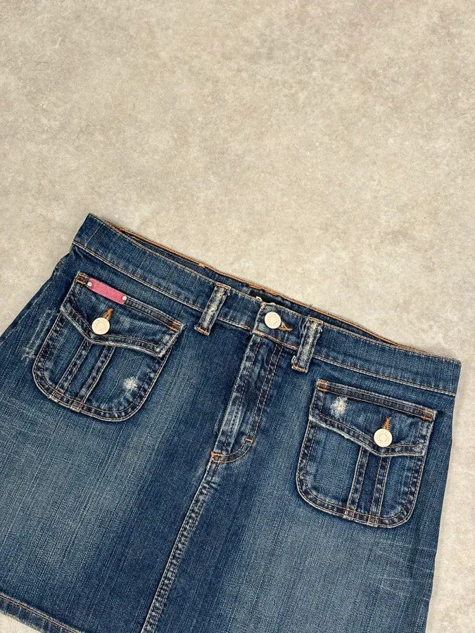 Dolce & Gabbana SS2006 Dolce & Gabbana Navy Denim Multi-Pocket Skirt Size 27" / US 4 / IT 40 - 5 Thumbnail