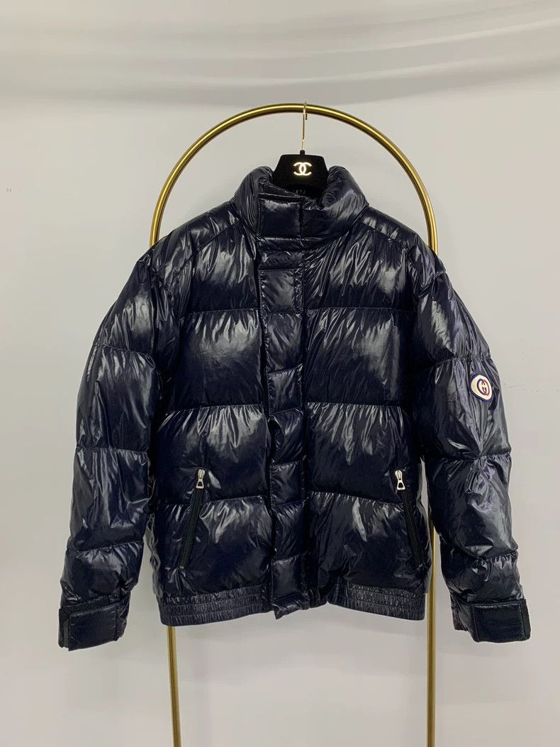 Gucci Gucci Blue shiny down jacket Size US S / EU 44-46 / 1 - 1 Thumbnail