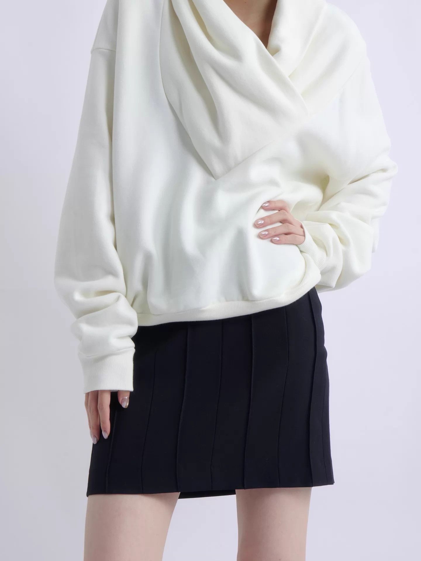 Saint Laurent Paris SAINT LAURENT 2023AW Cream Draped Cowl Neck Sweatshirt Size M / US 6-8 / IT 42-44 - 7 Thumbnail