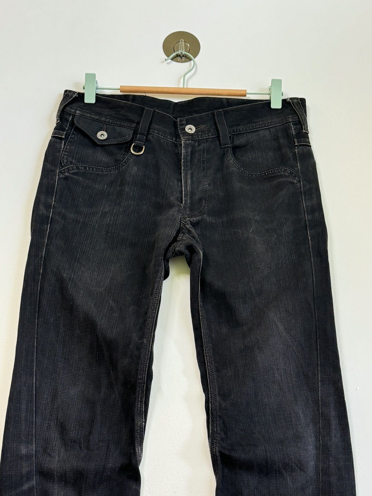 Nicole Club HIDEWAYS NICOLE TWIST LEG BLACK DENIM JEANS Size US 31 - 3 Thumbnail