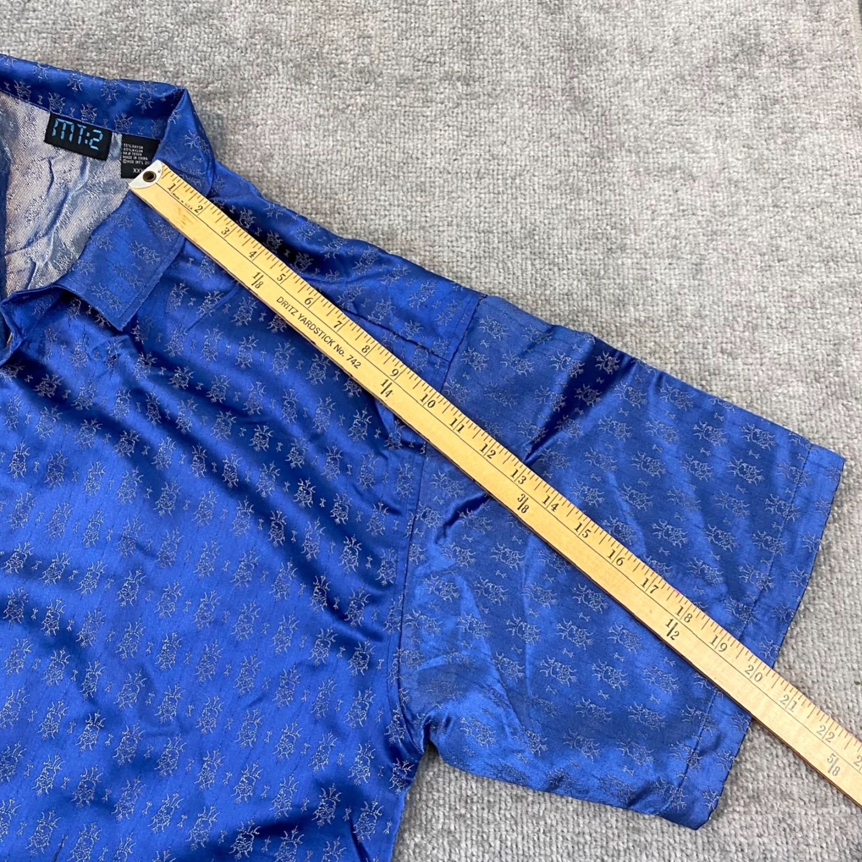 Vintage VINTAGE MT:2 Shirt Mens 3XL Blue All Over Skull Print Grunge Shiny Sword Button Up Y2K Size US M / EU 48-50 / 2 - 6 Thumbnail