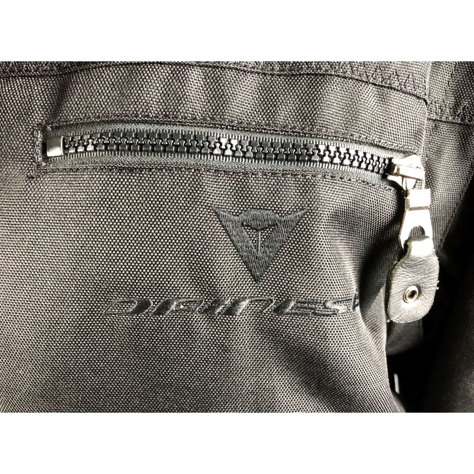 Dainese Dainese Men's Full Zip Jacket Size 46 Black Polyester Removable Sleeves Jacket Mens 46 Black Polyester Removable Sleeves Size US S / EU 44-46 / 1 - 7 Thumbnail