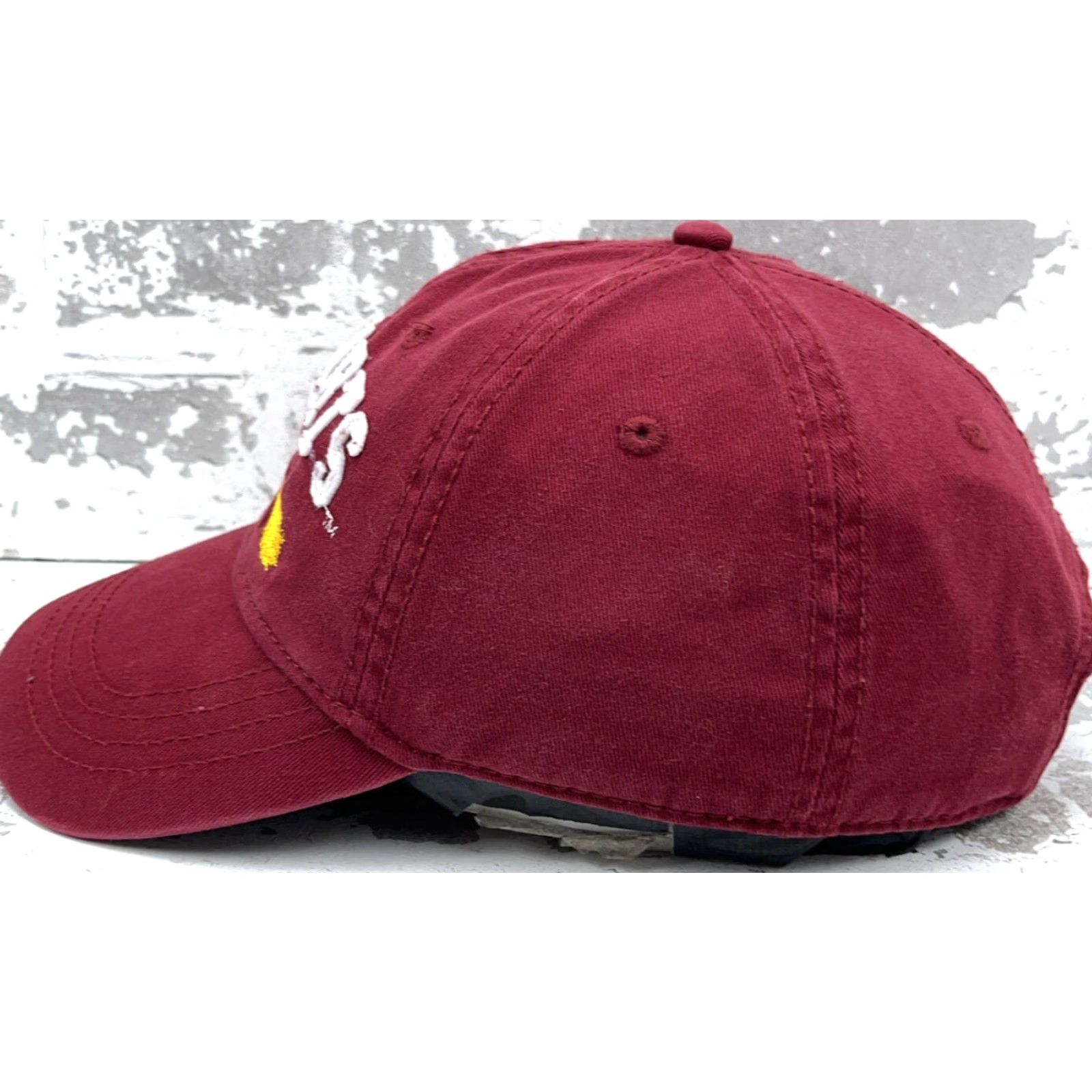 Vintage Harry Potter Hat Cap Strap Back Maroon Hogwarts Alumni Adult Adjustable Dad Hat Cap Mens Baseball Cap Size ONE SIZE - 4 Thumbnail