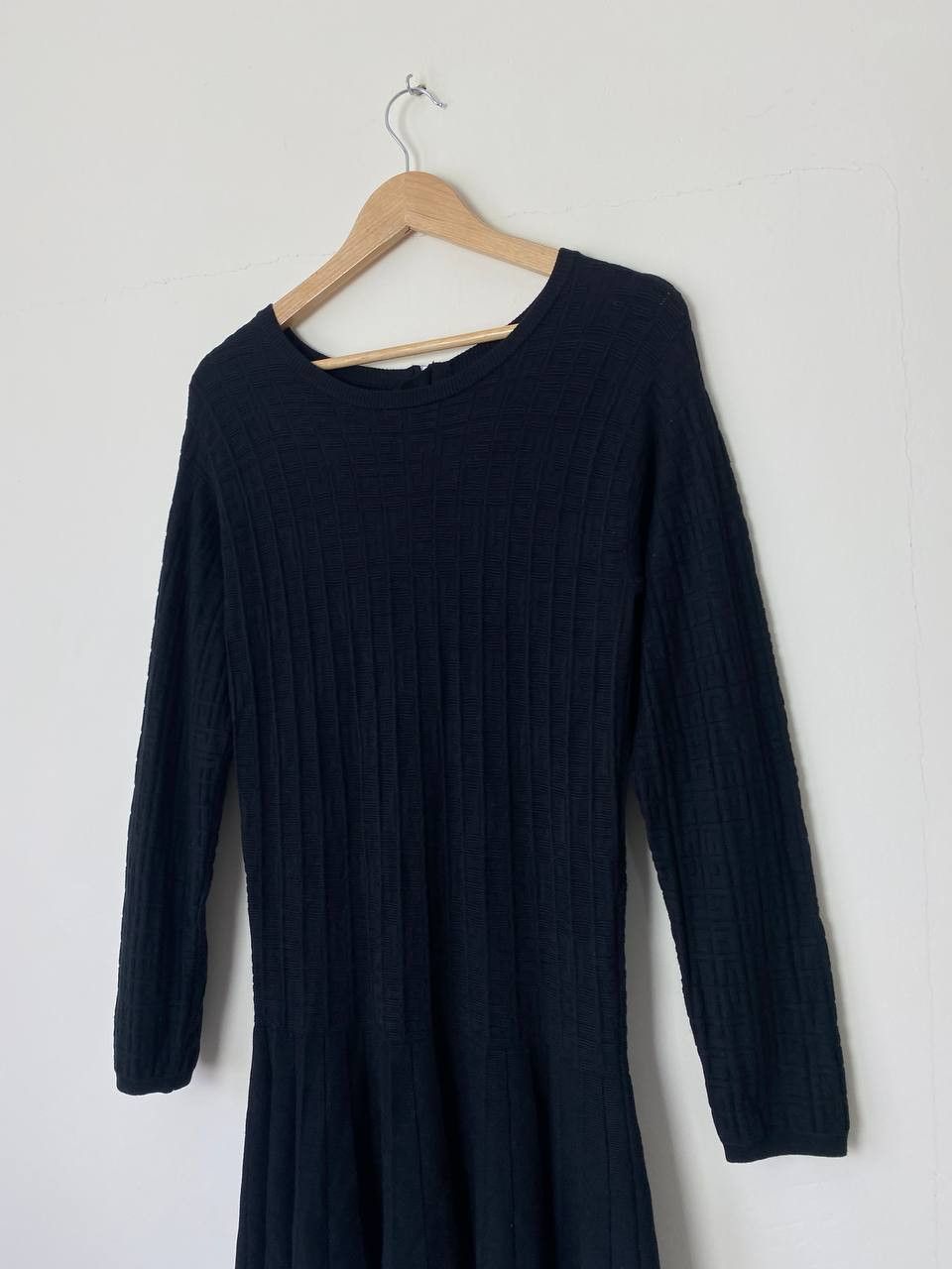 Givenchy Givenchy Kids Monogram Long Sleeve Dress Size XS / US 0-2 / IT 36-38 - 1 Thumbnail