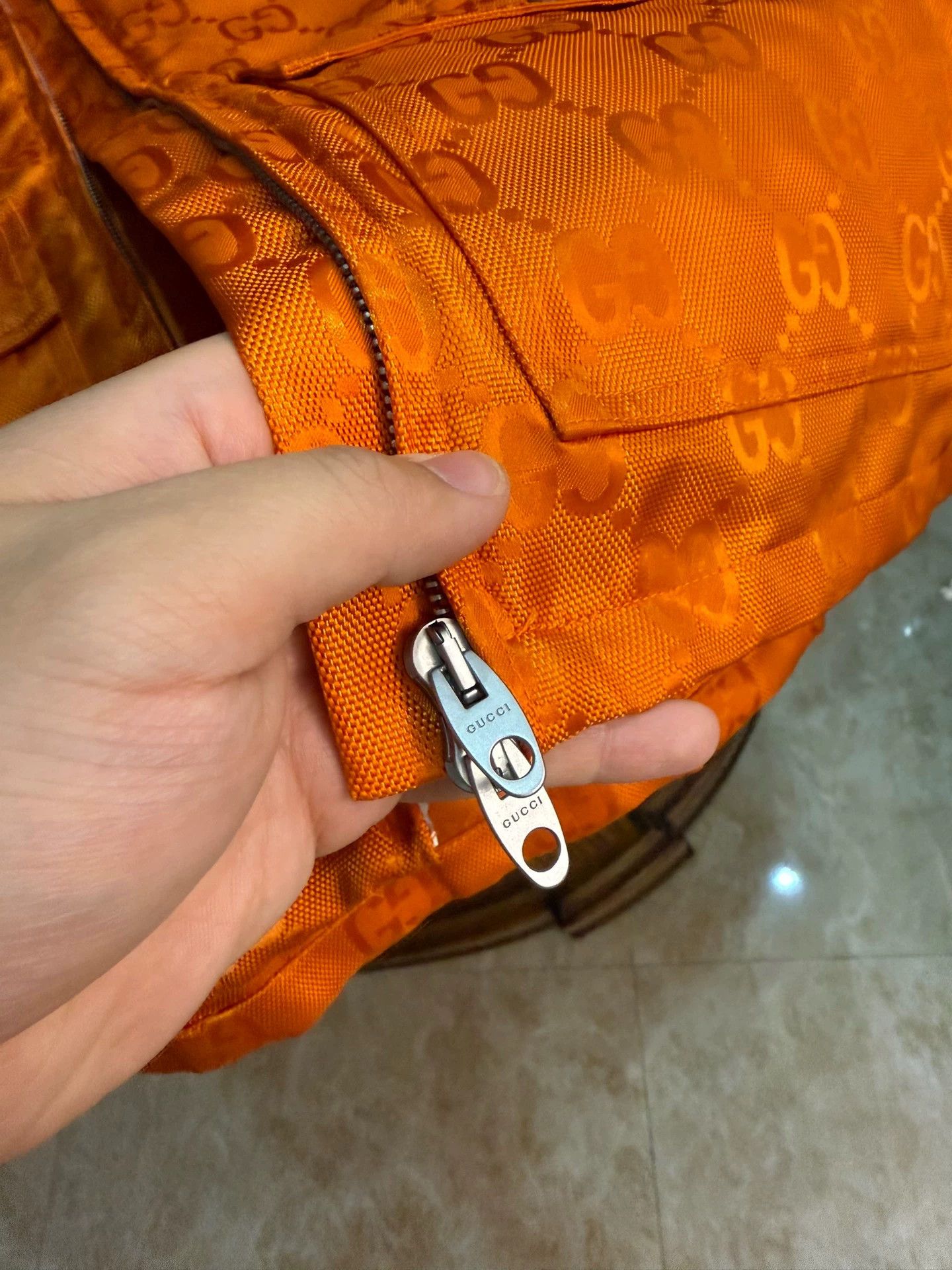 Gucci Gucci Oversized Full Logo Reflective Jacket 40 Size S / US 4 / IT 40 - 4 Thumbnail