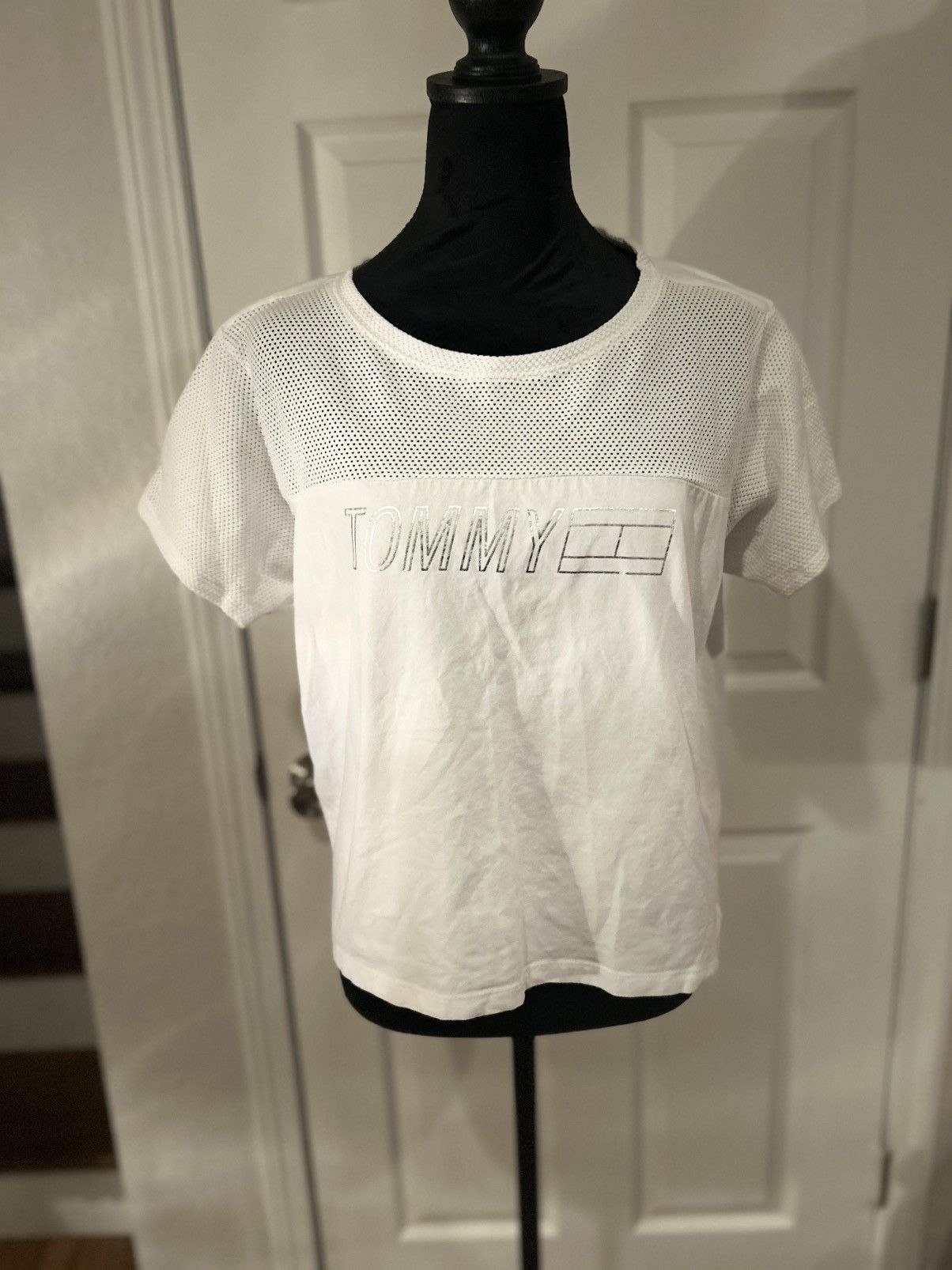 Tommy Hilfiger Tommy Hilfiger Women’s White Mesh T-Shirt, Size Medium Size M / US 6-8 / IT 42-44 - 1 Thumbnail