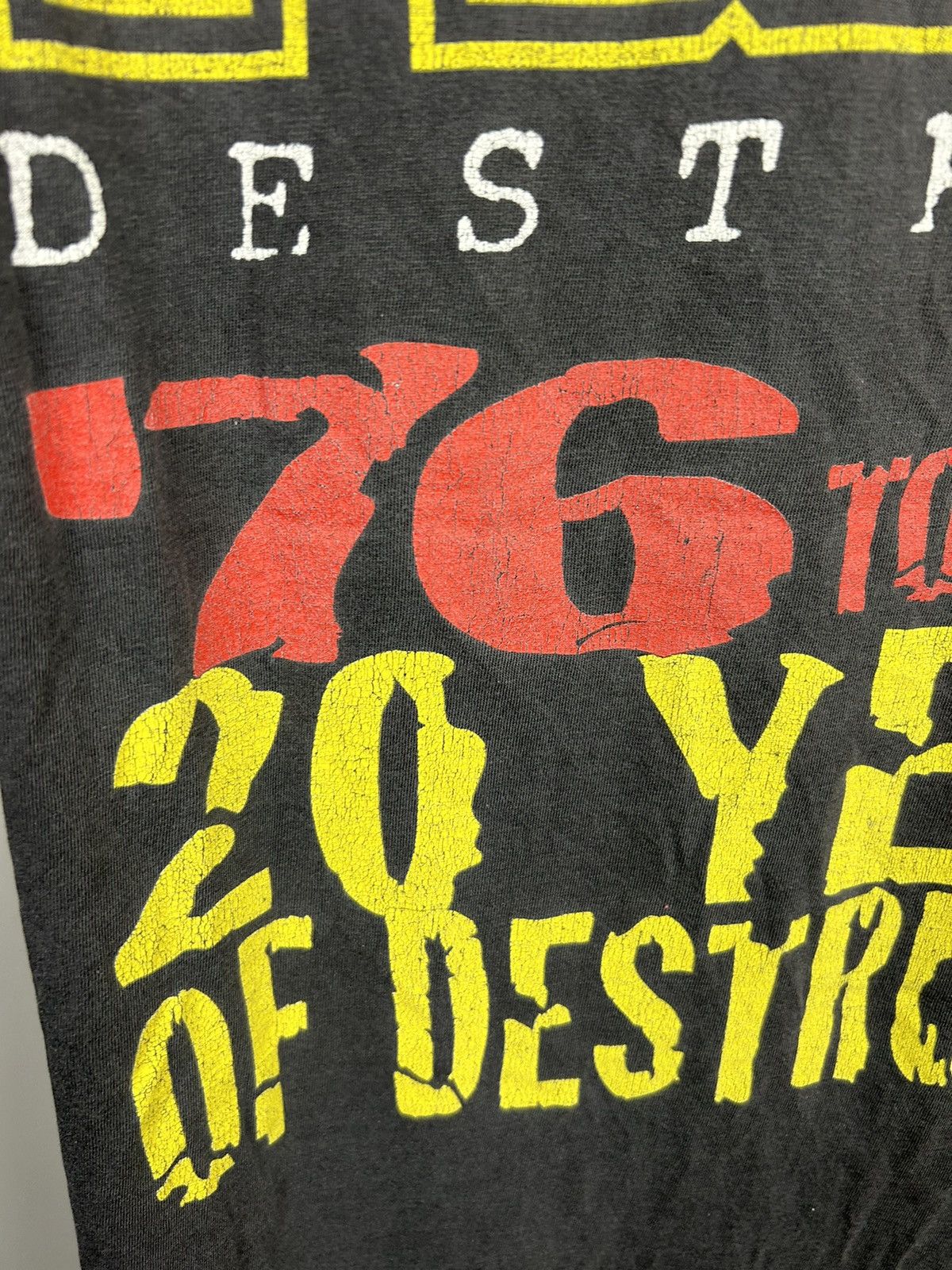 Band Tees × Vintage Vintage 90s Kiss Destroyer 1996 20 years of Destruction Tee Size US XL / EU 56 / 4 - 19 Thumbnail