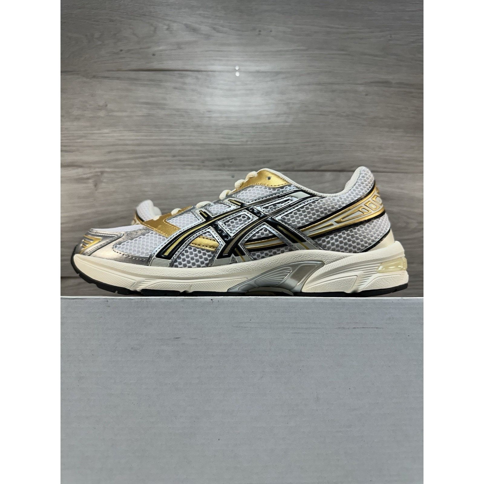 Asics Asics Men's Gel 1130 White Black Gold - Size 9 Size US 9 / EU 42 - 1 Thumbnail