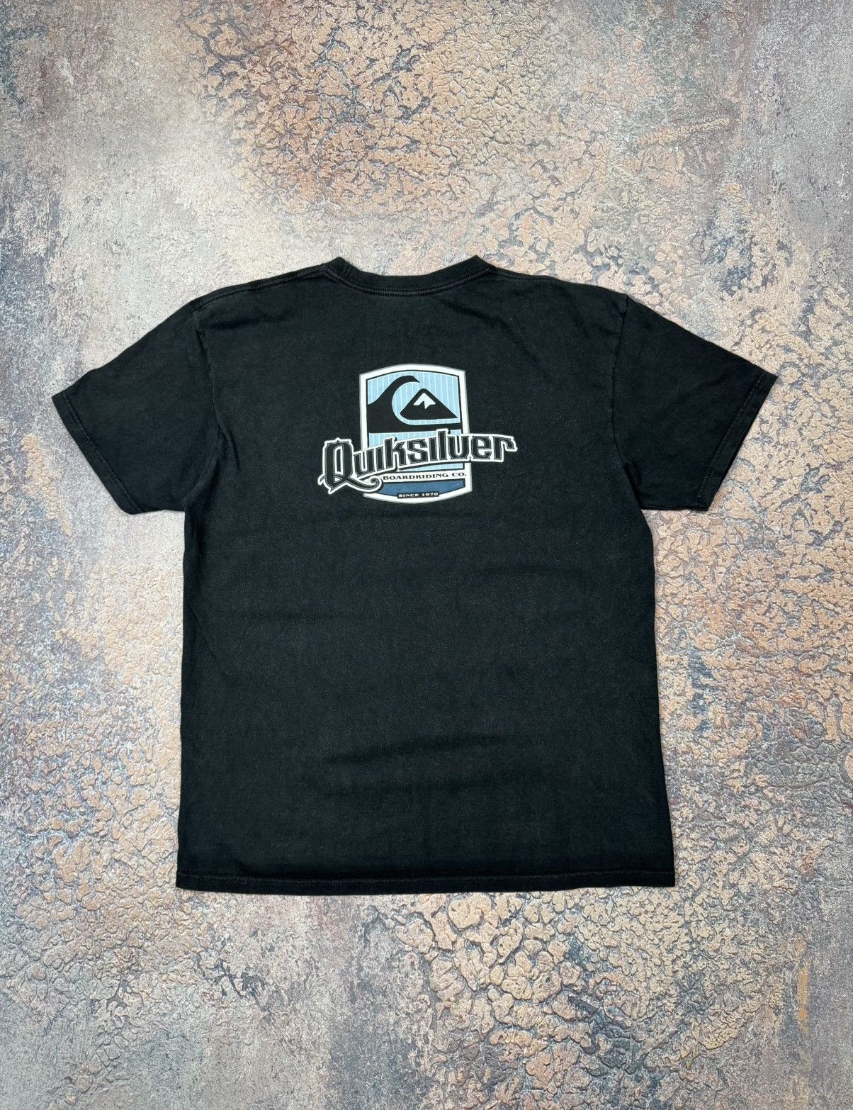 Quiksilver Vintage Y2K Quicksilver Surfwear T-Shirt Medium Big Logo Size US L / EU 52-54 / 3 - 1 Thumbnail