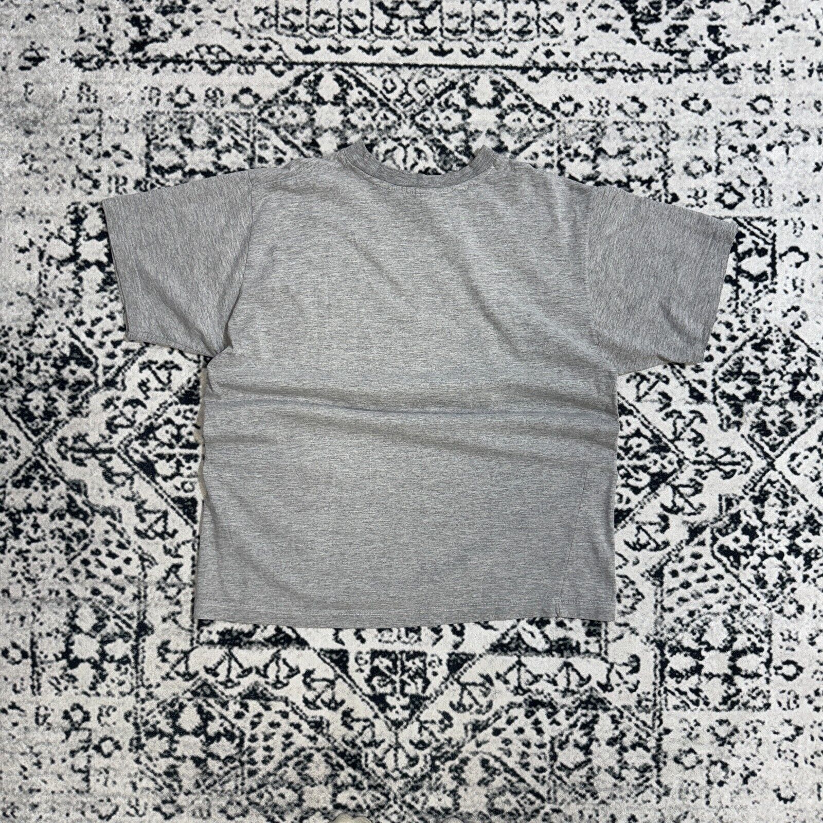 Vintage Vintage Gray Cotton T-Shirt Size M Bart Gravity Skate Y2K Size US M / EU 48-50 / 2 - 8 Thumbnail
