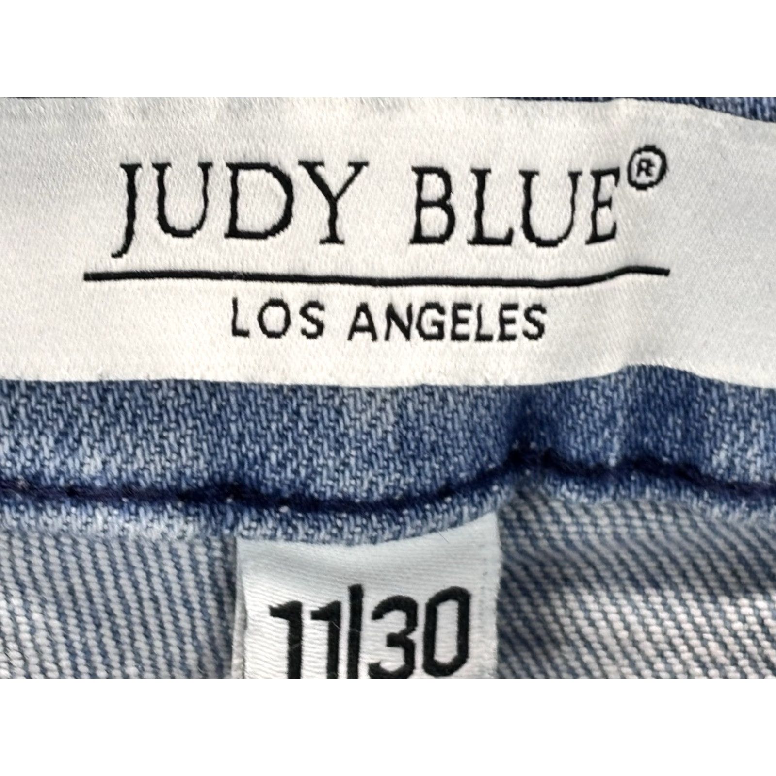 Vintage JUDY BLUE Skinny Jeans Women’s Size 30 Light Wash Stretch Raw Hem Size 30" / US 8 / IT 44 - 6 Thumbnail