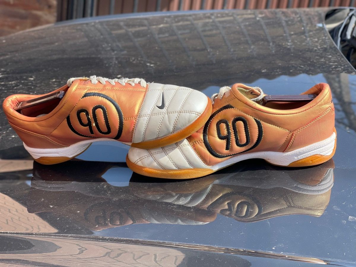 Vintage Nike Total 90 III IC Indoor Shoes Gold 9.5US Air zoom Size US 9.5 / EU 42-43 - 11 Thumbnail