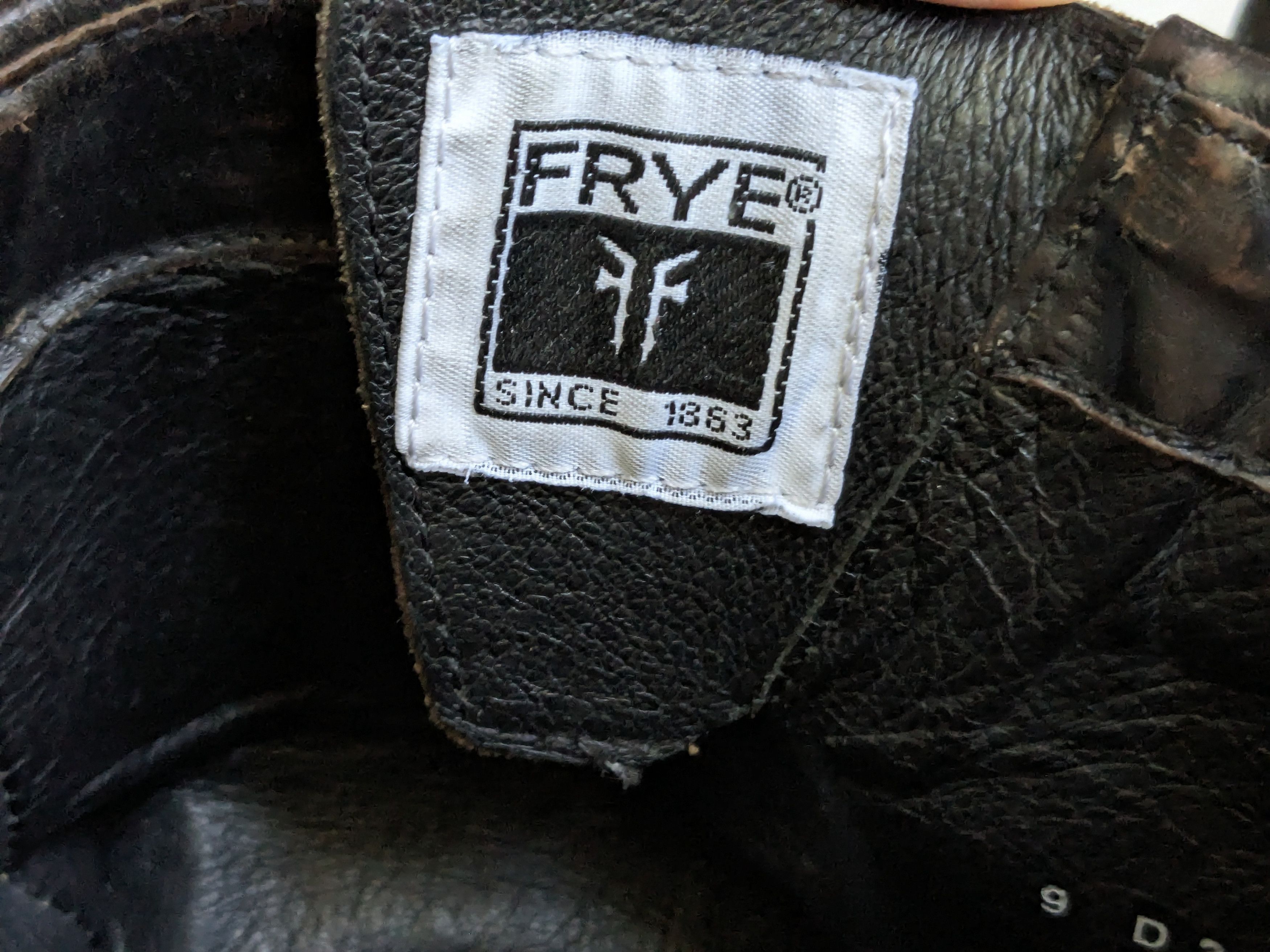 Frye Frye Engineer Boots Black Leather 9 D Buckle Size US 9 / EU 42 - 7 Thumbnail